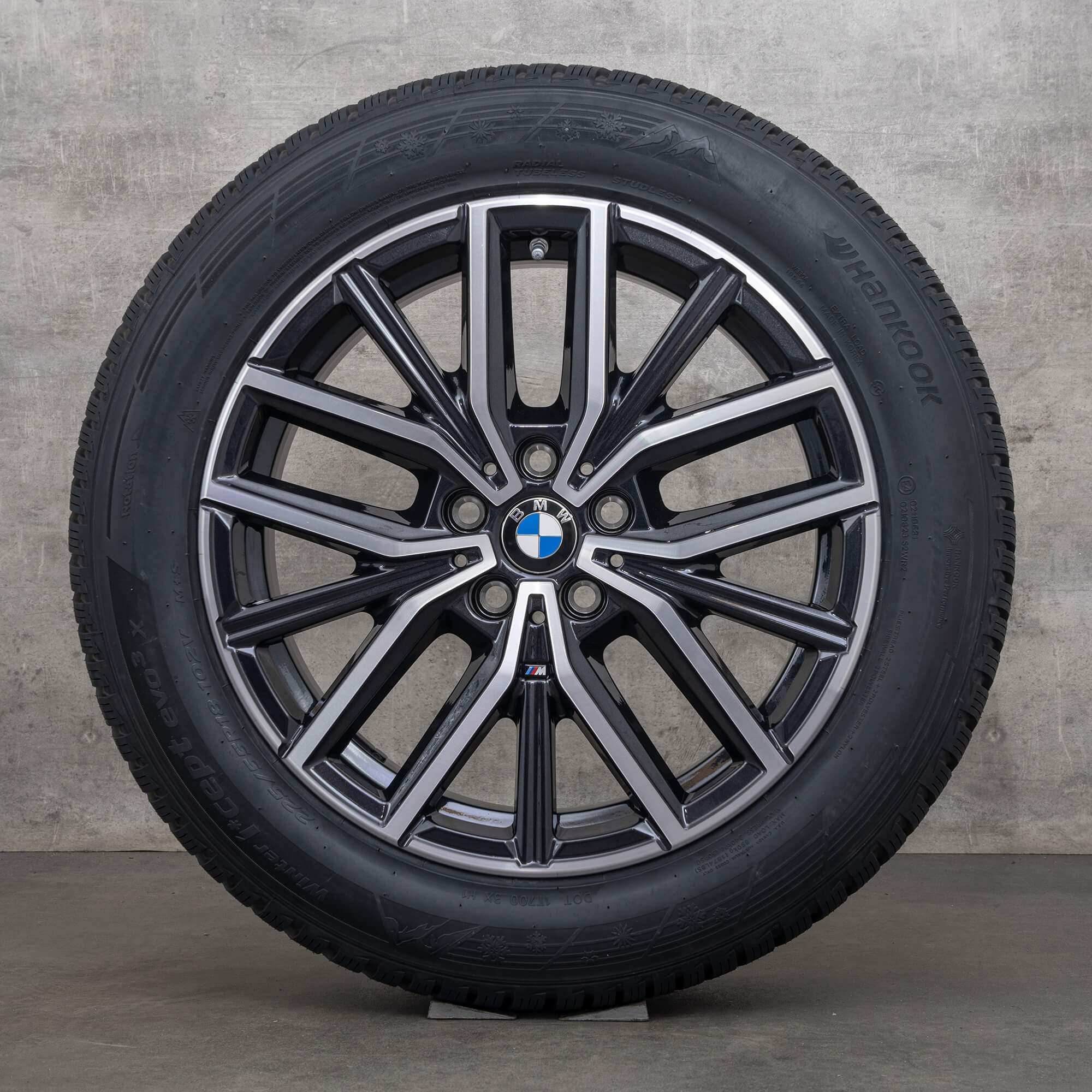 Original BMW X1 iX1 U11 U12 X2 U10 18 Zoll Winterreifen Felgen 838 M NEU