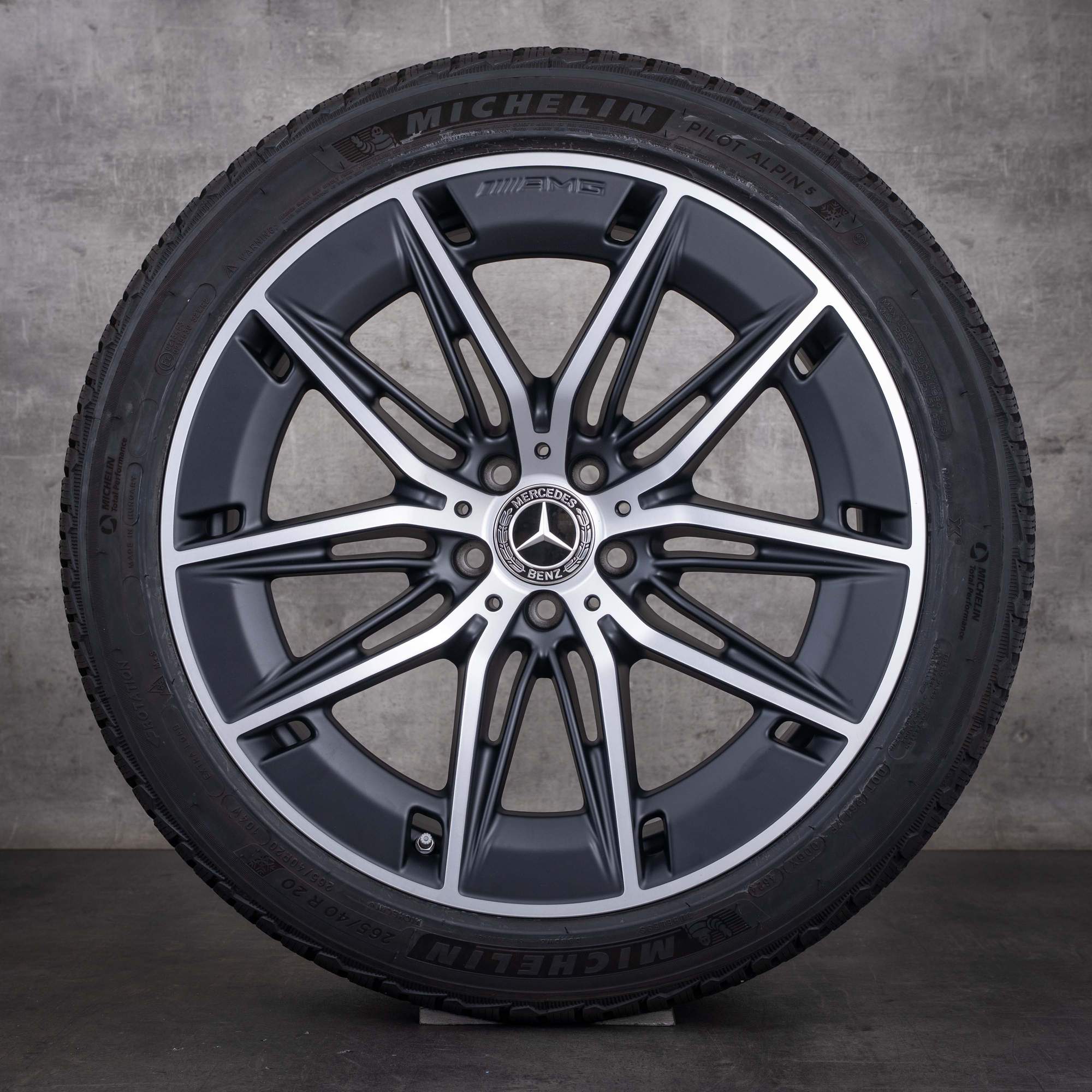 Original Mercedes Benz E-Klasse E53 AMG Hybrid  Winterräder 20 Zoll W214 S214 Felgen A2144011100 A2144011200 schwarz matt front glanzgedreht