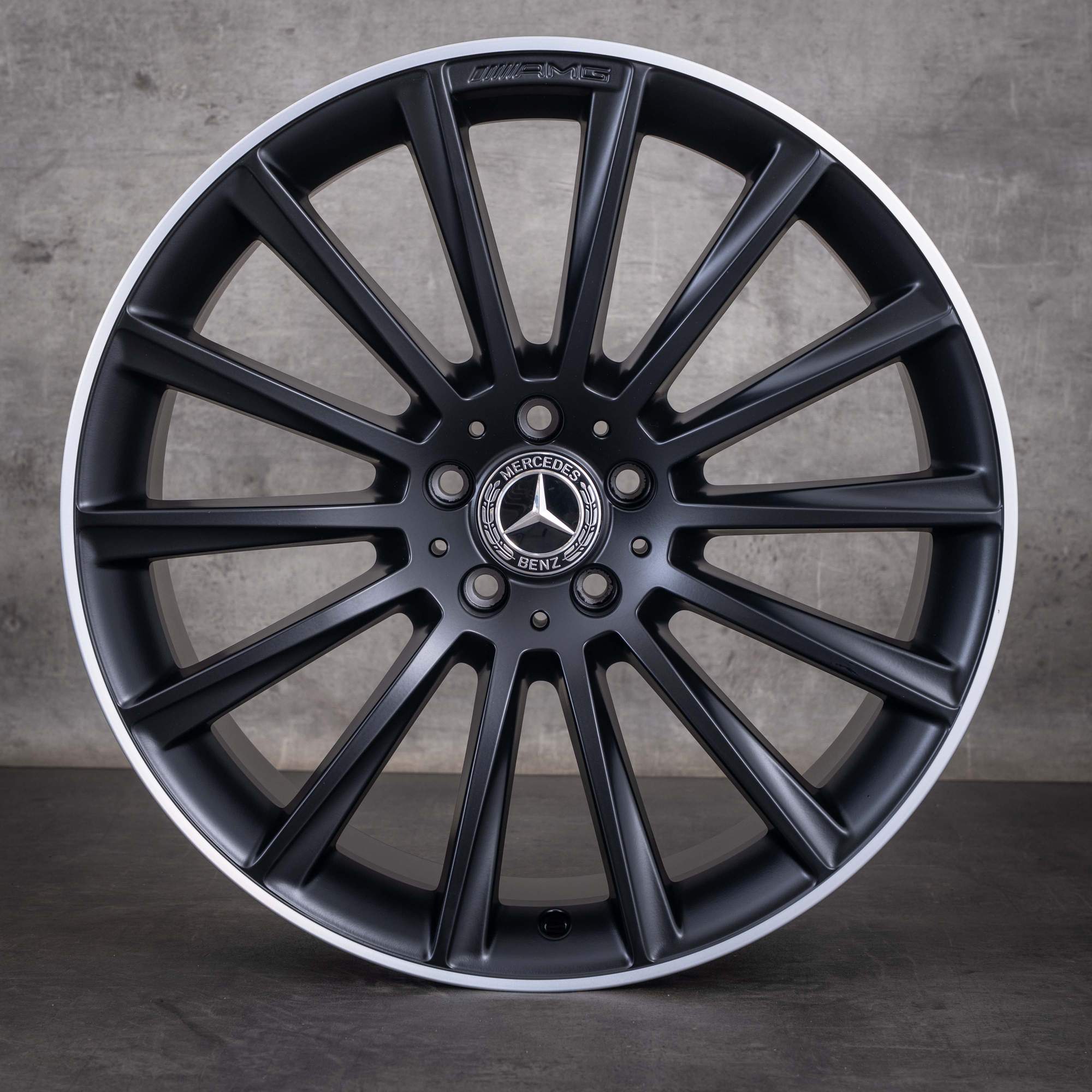 Alkuperäiset Mercedes-Benz GLC 43 AMG -vanteet 20 tuumaa X253 C253 A2534011900 A2534012700 mattamusta diamond cut