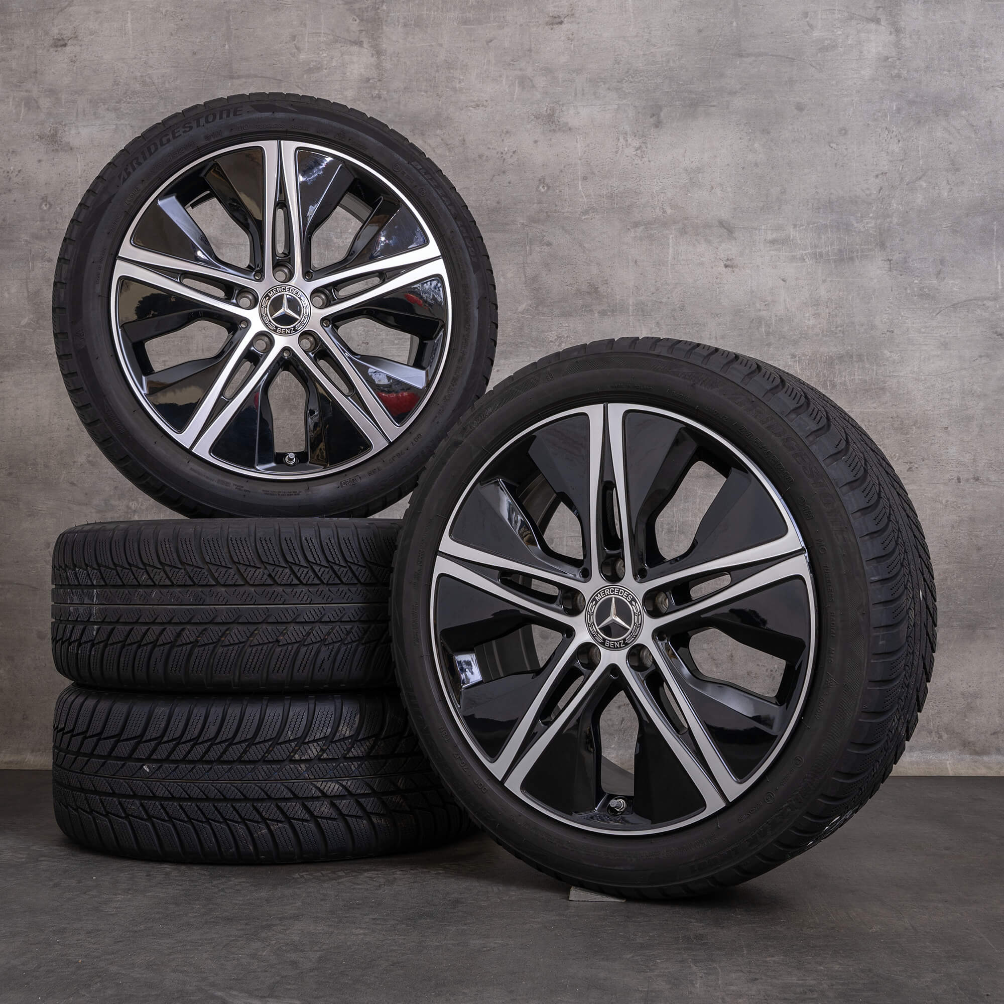 Orijinal Mercedes Benz A B Sınıfı CLA kış jant lastik 18 inç W177 V177 W247 C118 X118 jantlar A1774010500 siyah parlak tornalanmış