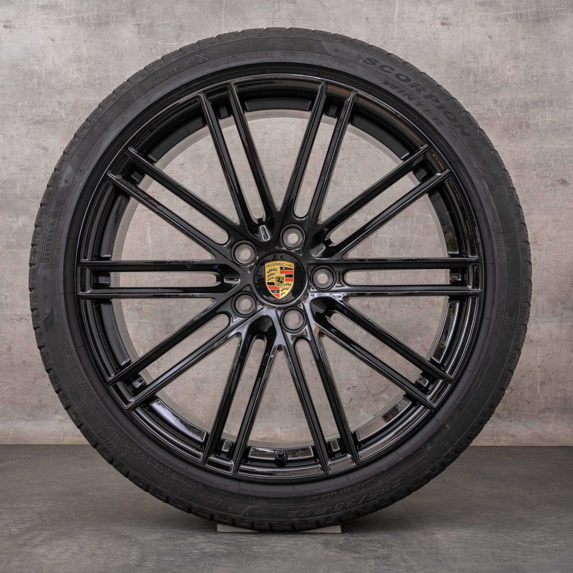 Oryginalne koła zimowe Porsche Cayenne Coupe 22 cale 9YA felgi 9Y0601025BR 9Y3601025AJ czarny błyszczący