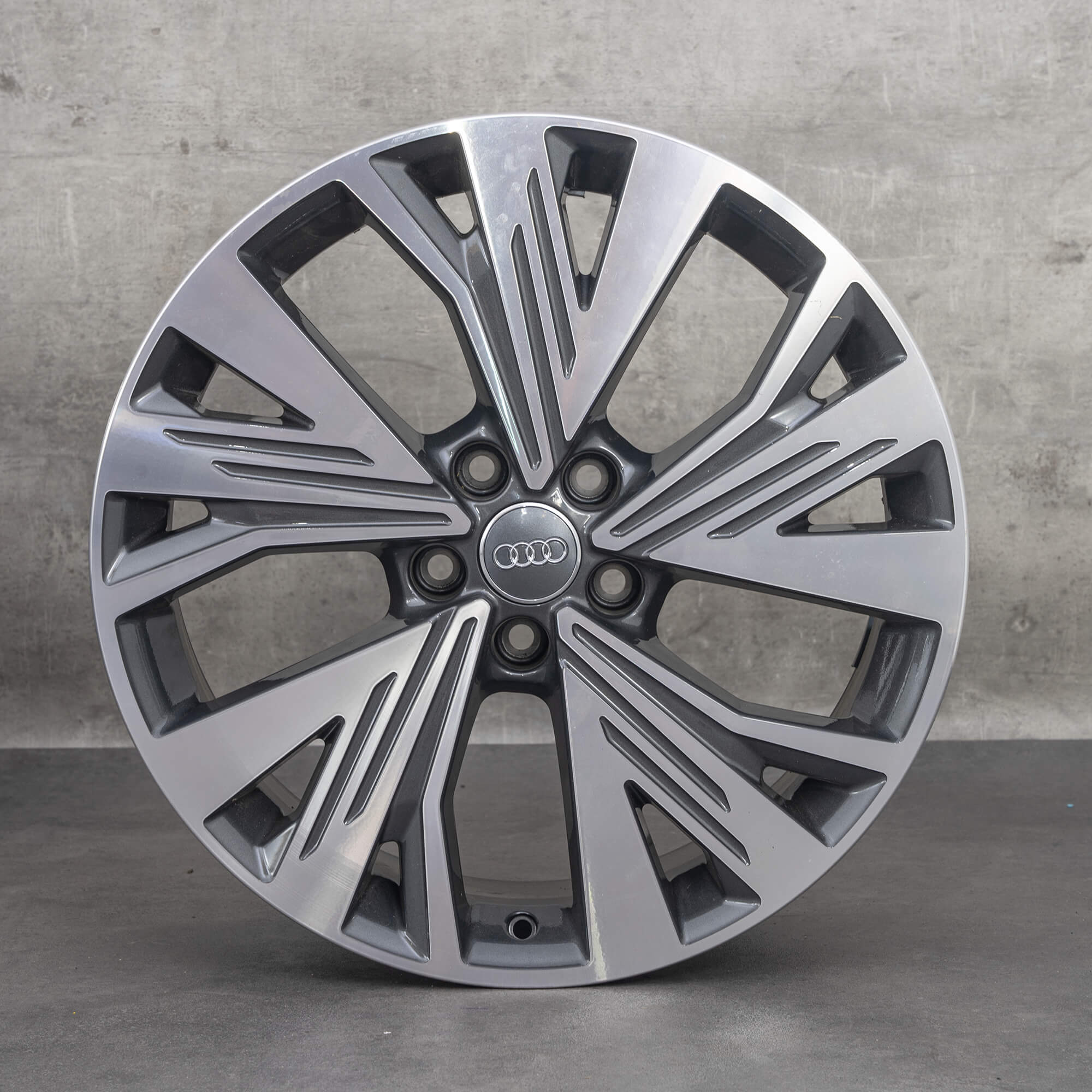 Audi 19 tommer fælge Q4 e-tron Aero alloysfælge 89A601025C NYHED
