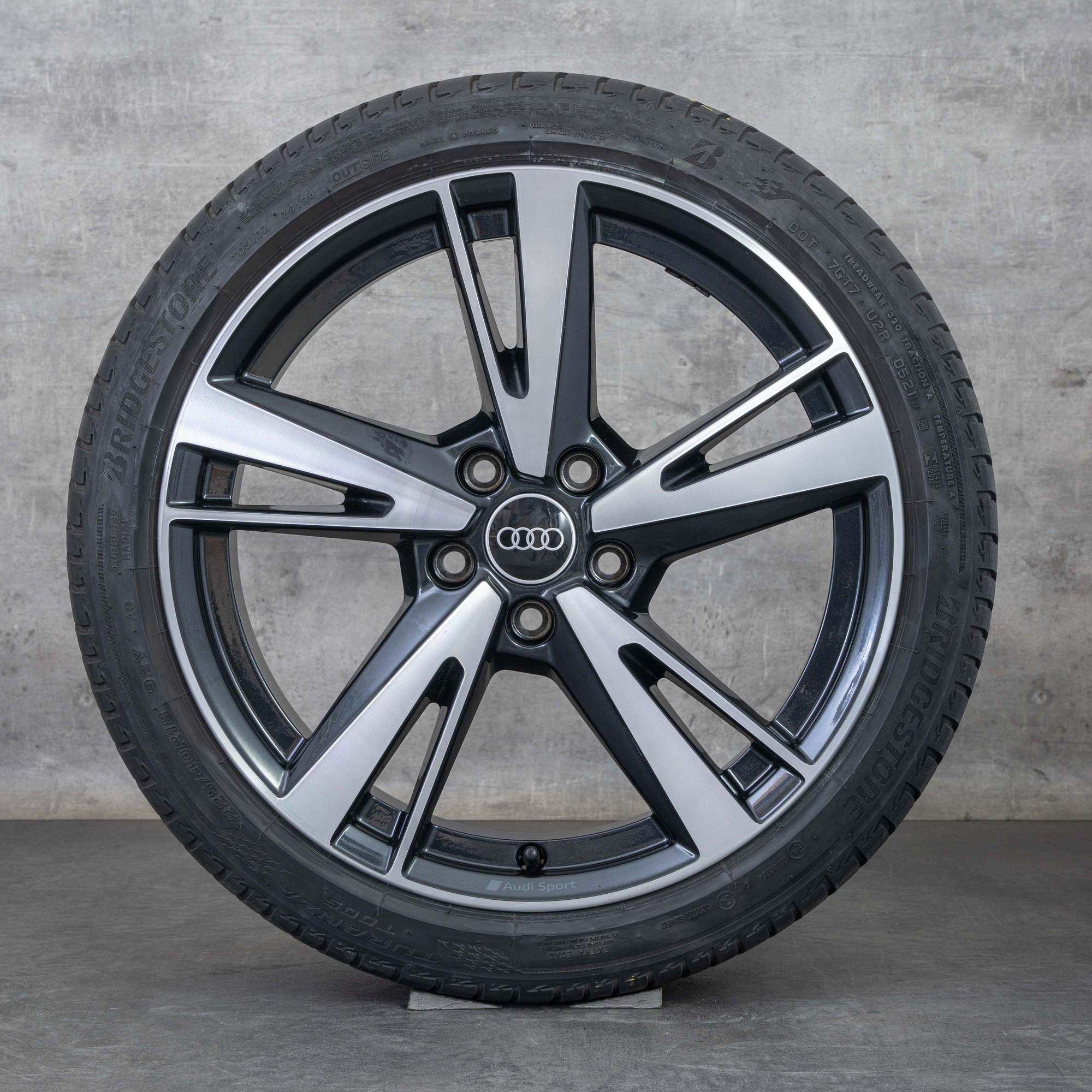 Llantas originales Audi A3 S3 18 pulgadas 8Y ruedas de verano 8Y0601025N Blade granit pulido brillante