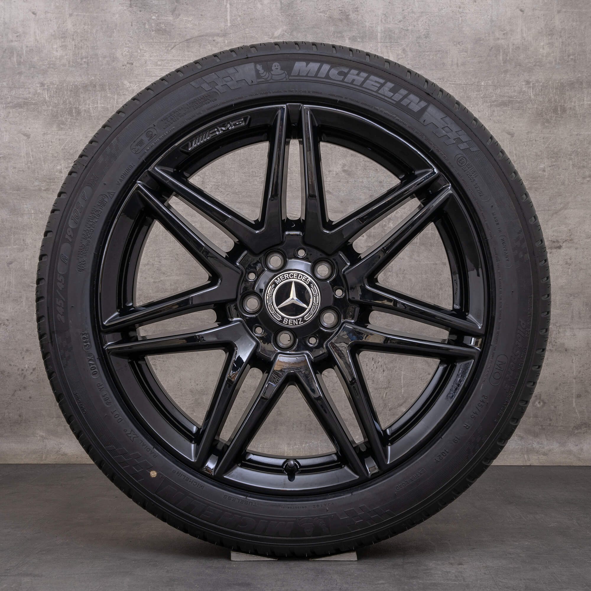 Originale Mercedes Benz V-Klasse AMG-fælge 19 tommer W447 sommerhjul A4474015100 sort blank