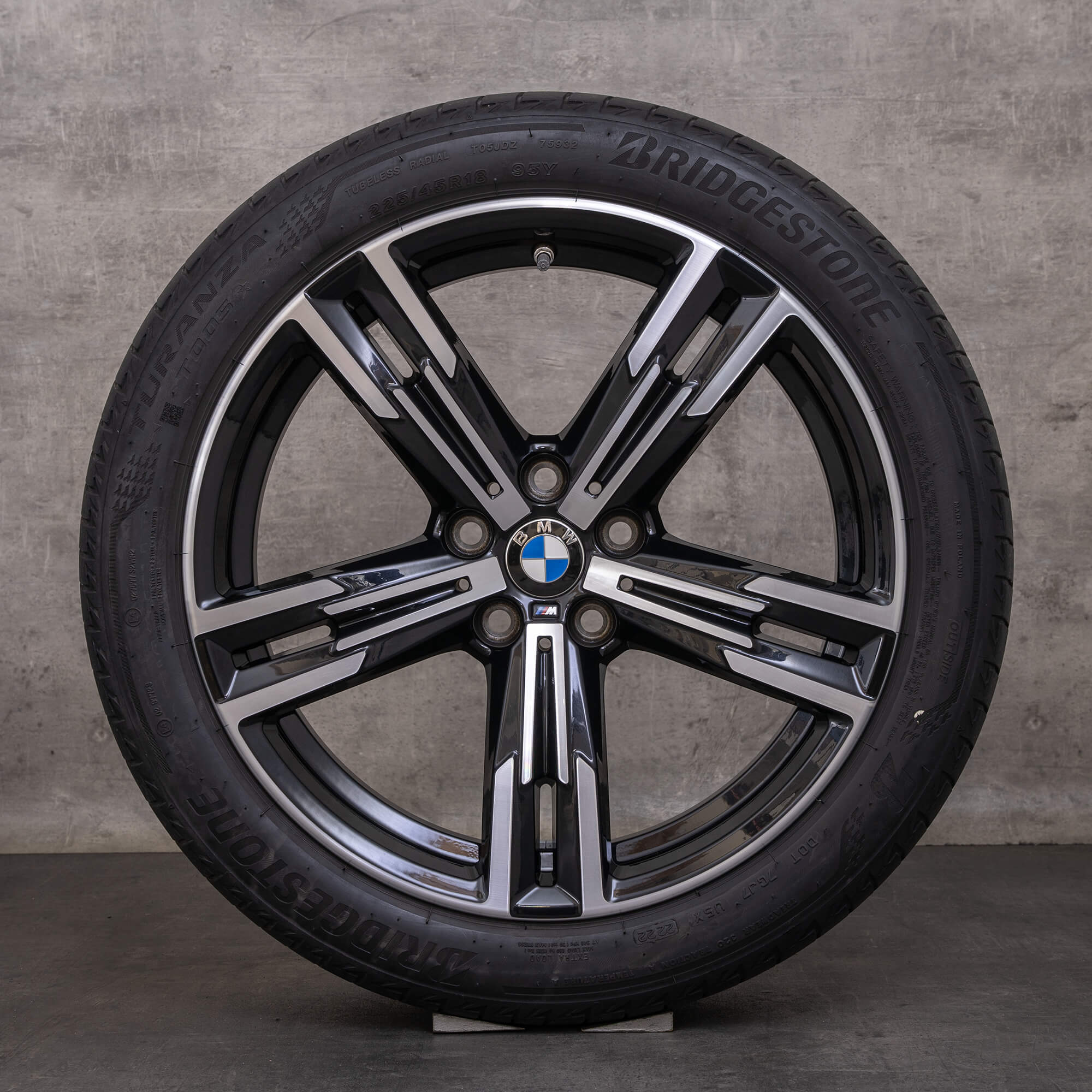 Jantes e pneus inverno originais BMW série 2 3 4 18 polegadas G20 G21 G22 G23 G42 jantes Syling 848 M 8746631 8746632 jet black glossy turned