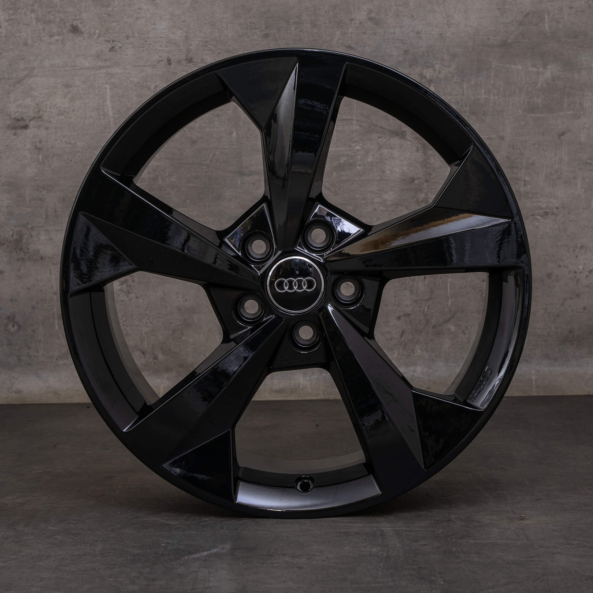 OEM Audi A3 S3 Rims 18 inch 8Y 8Y0601025J black glossy