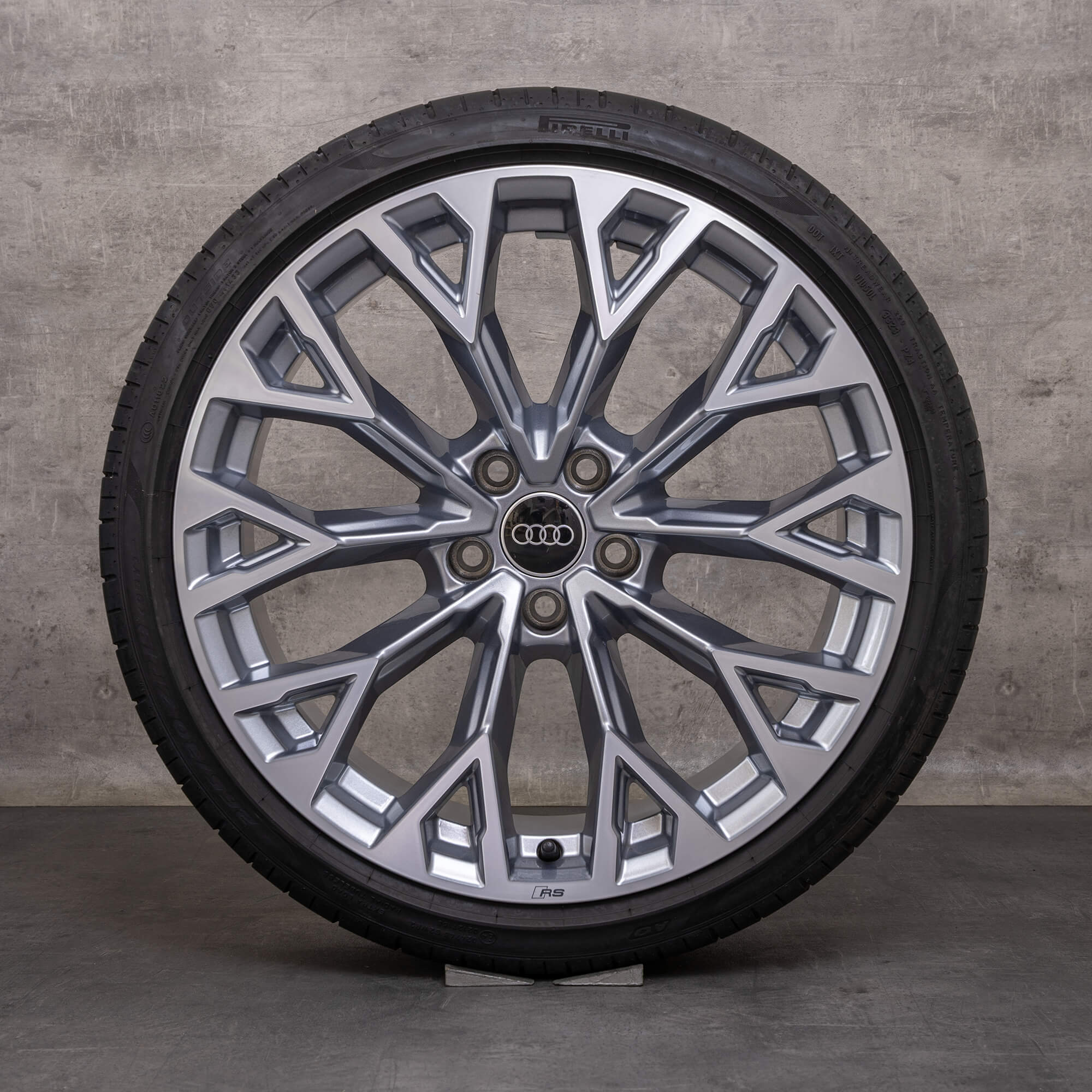 OEM Audi RS3 rims 19 inch 8Y Sommerrder 8Y0601025BM 8Y0601025BN
