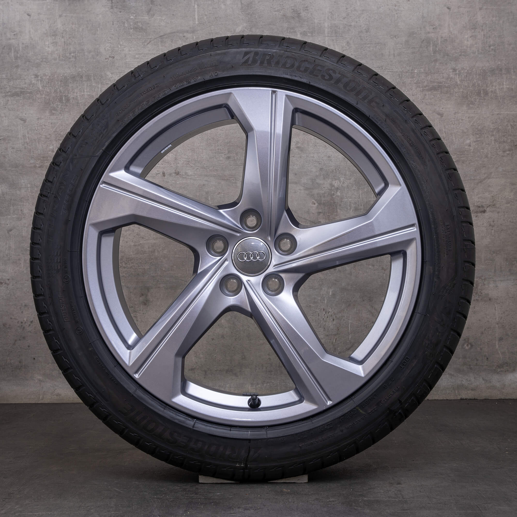 Jante originale Audi A6 19 inch 4K C8 anvelope jante vară 4K0601025EP antracit lucios NOU