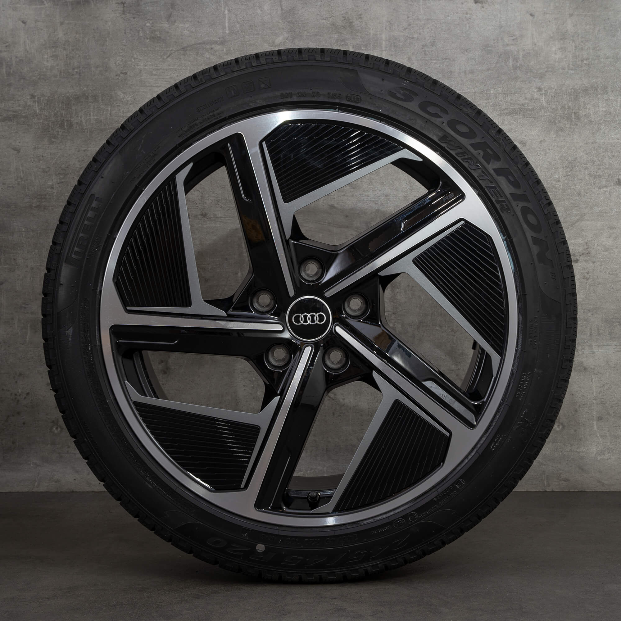Oryginał Audi e-tron GT RS koła zimowe 20 cali FW felgi Aero 4J3601025F 4J3601025H czarne polerowane NOWOŚĆ