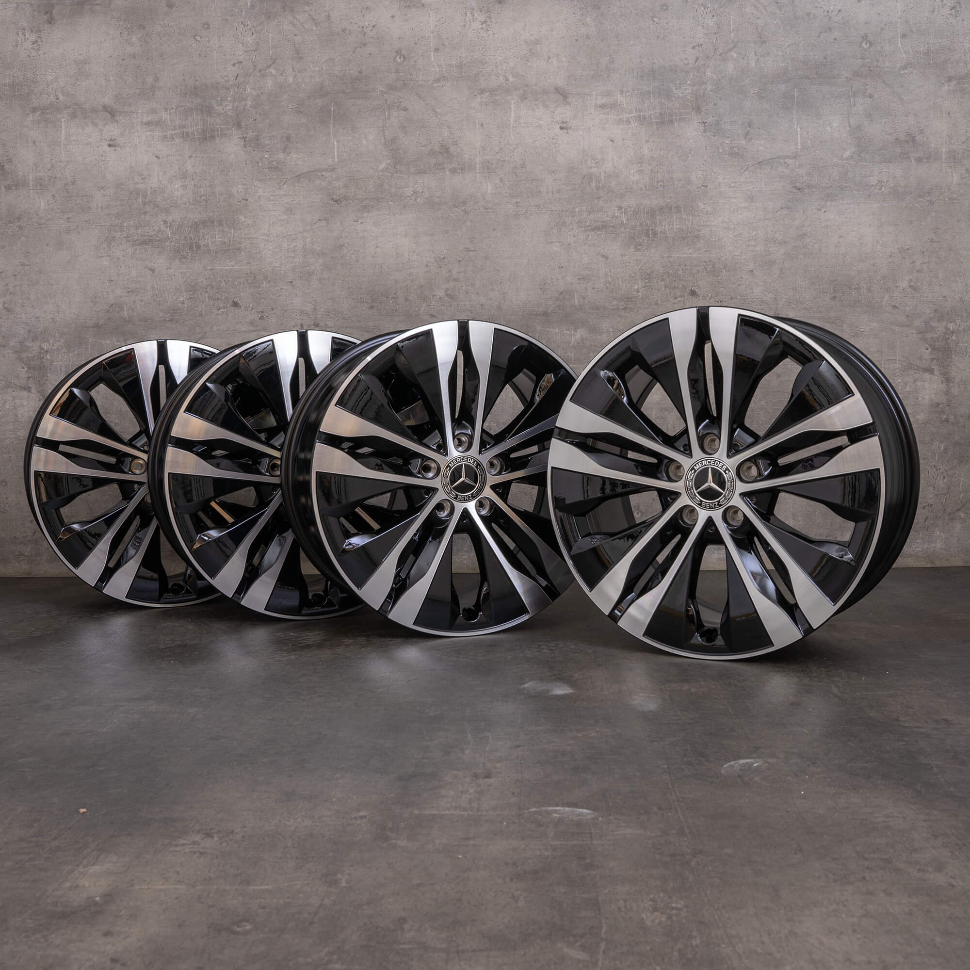 Oem Mercedes Benz Classe C Hybride Jantes 18 pouces W206 S206 C300e C300de C400e A2064017300 A2064011400 noir brillant