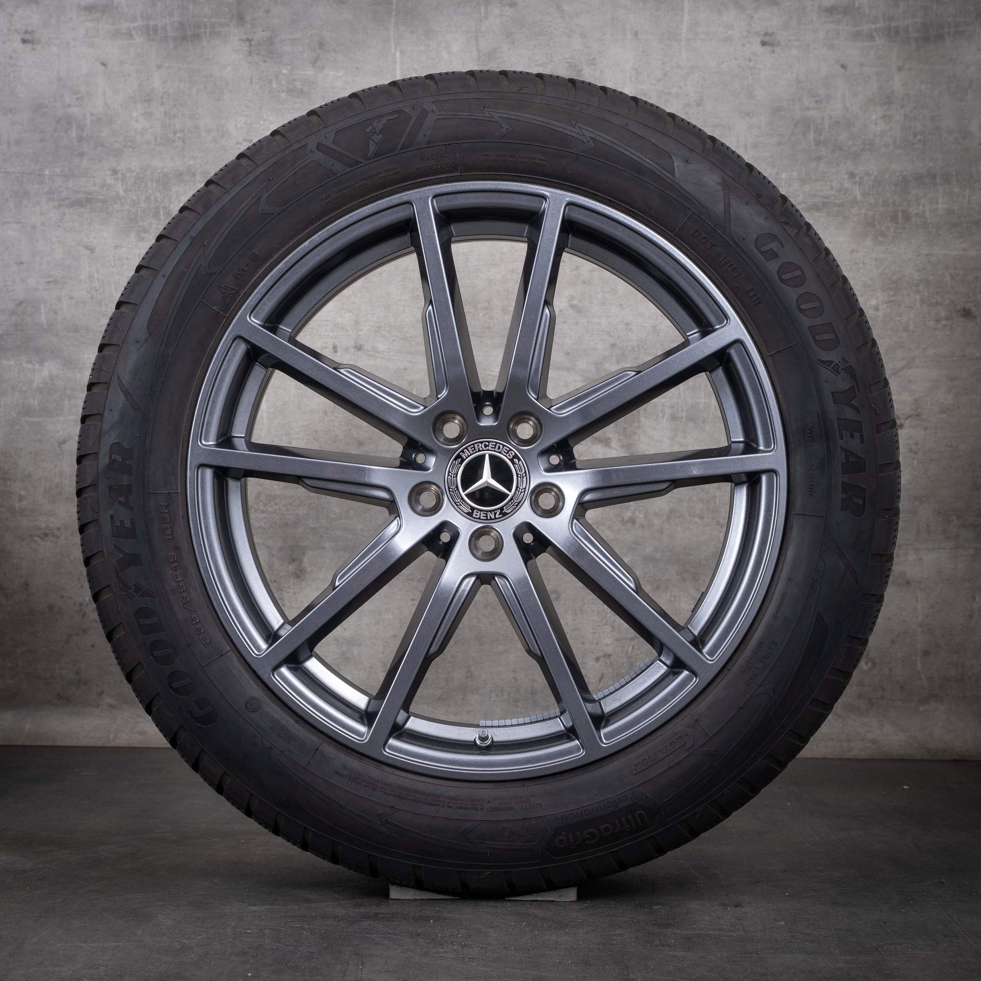 Originale Mercedes-Benz EQE vinterhjul 19 tommer SUV X294 felger A2944010400 tremolitgrå