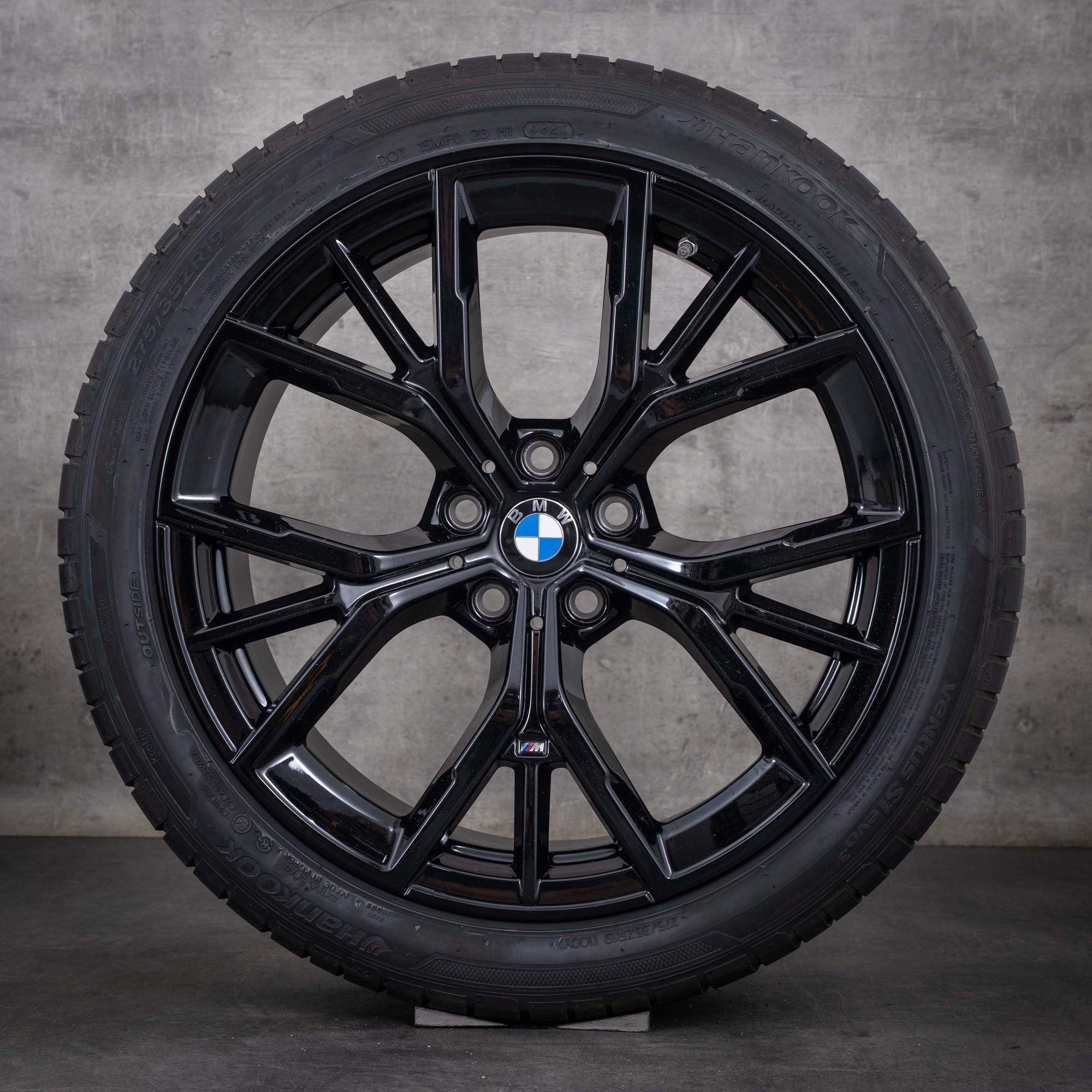Originální disky BMW řady 5 19 palců G30 G31 letní kola styl 845 8747234 8747235 lesklá černá