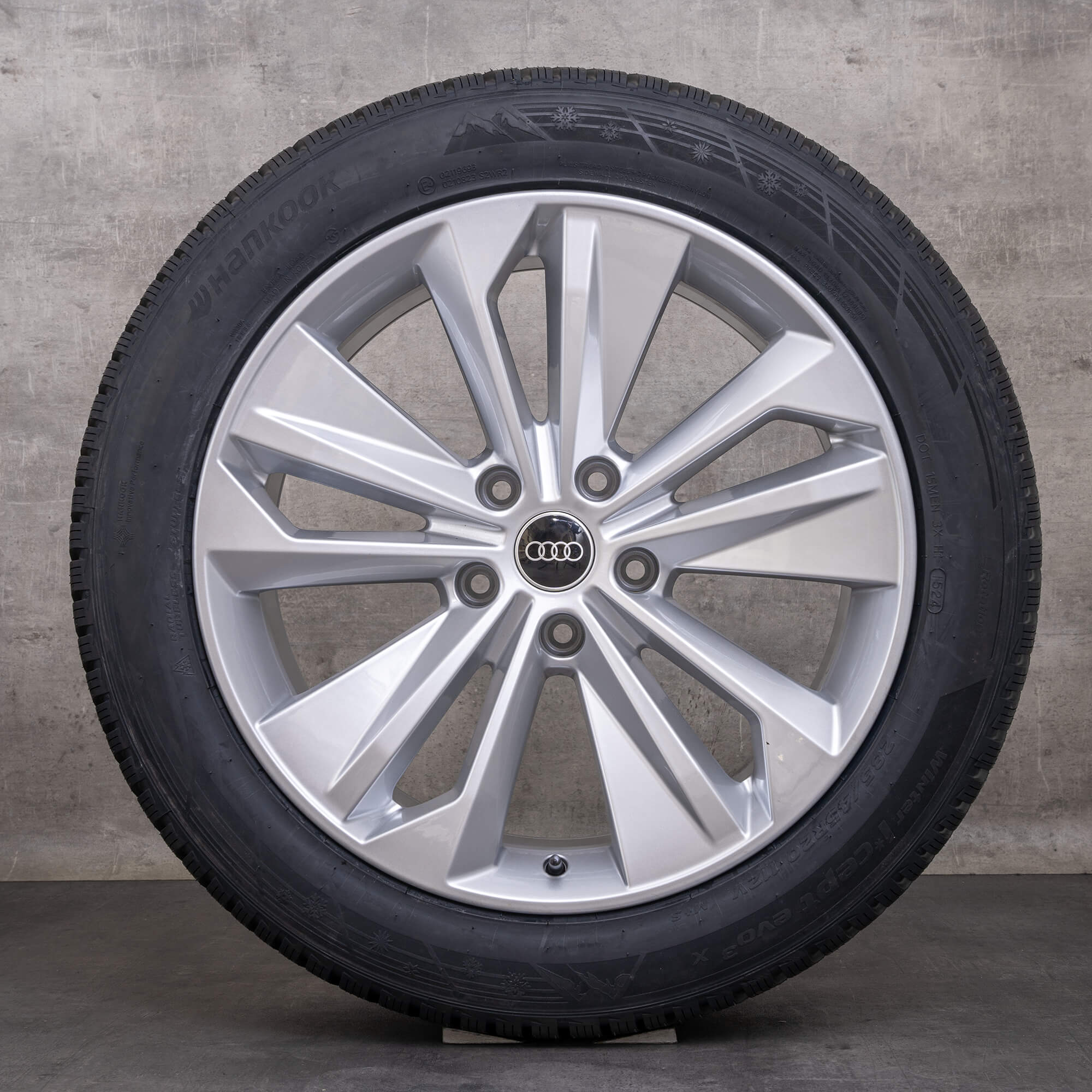 Original Audi Q6 SQ6 e-tron Winterräder 20 Zoll GF Felgen 85H601025BP 85H601025BQ Flax silber NEU