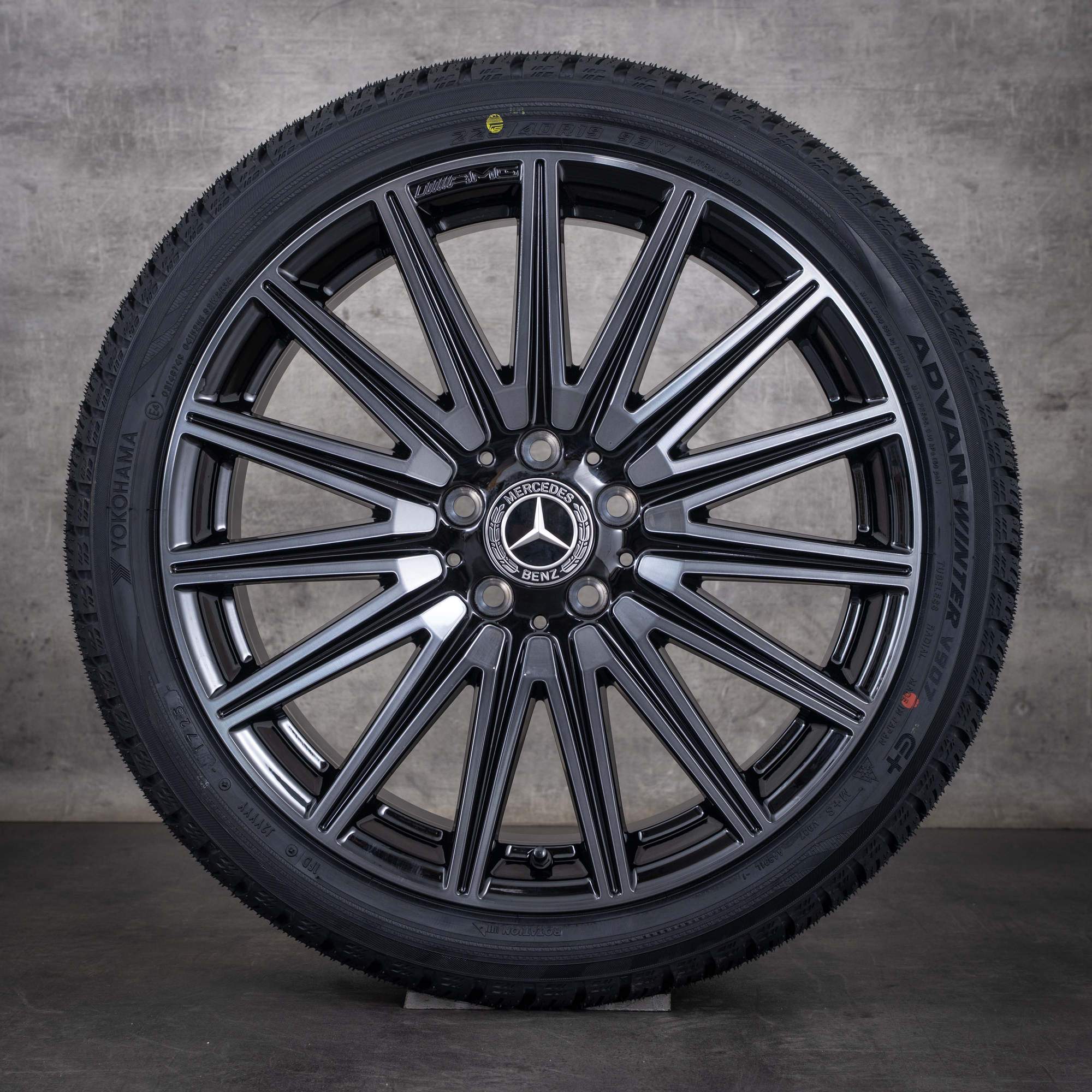 Alkuperäiset Mercedes Benz CLA EQ AMG talvirenkaat 19 tuumaa X174 C174 250+ 350 4Matic vanteet A1744014400 A1744014500 Kiillotettu musta UUDET