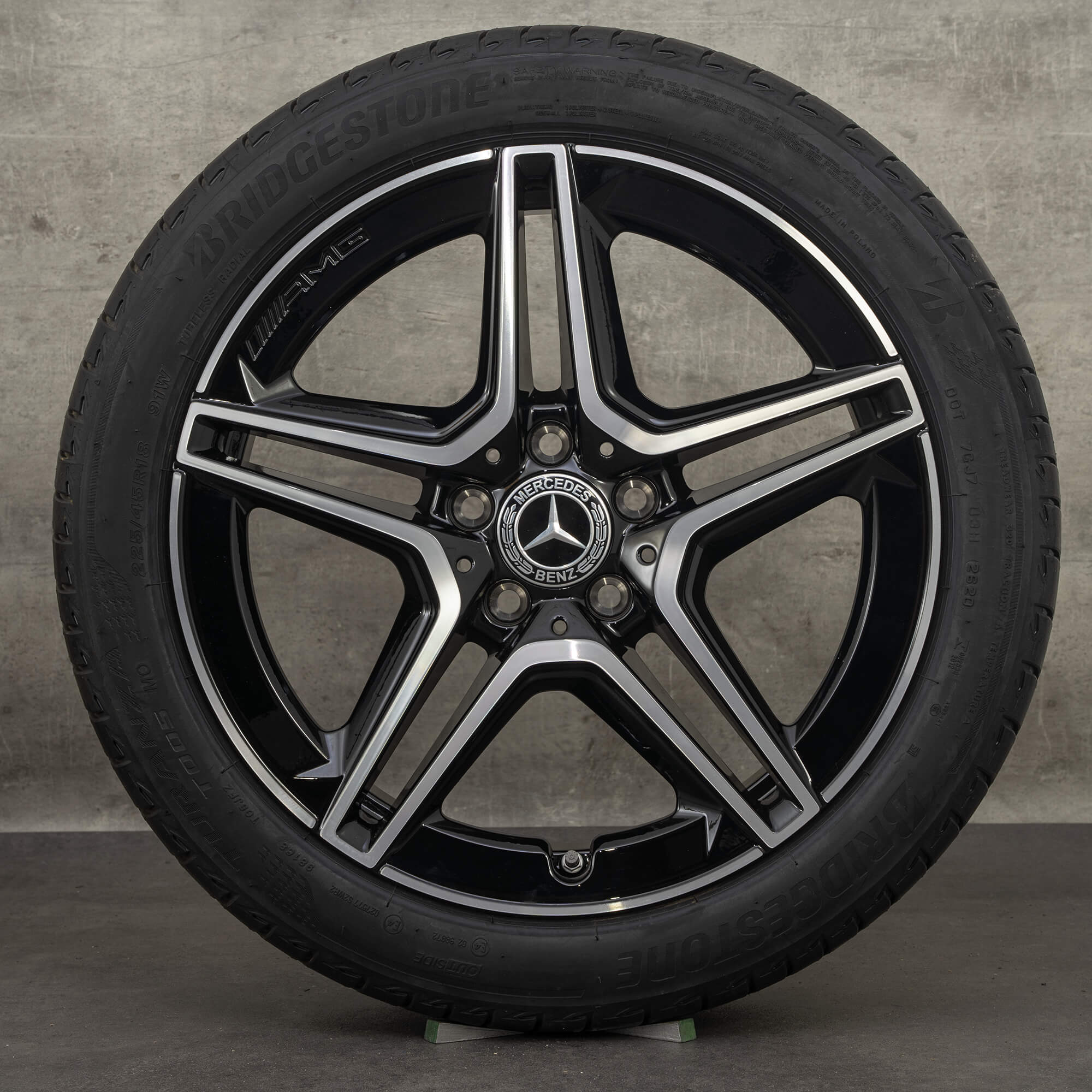 Alkuperäiset Mercedes Benz A-sarjan A35 AMG vanteet 18 tuuman W177 V177 kesäpyörät A1774014000 himalajanharmaa kiillotettu UUSI