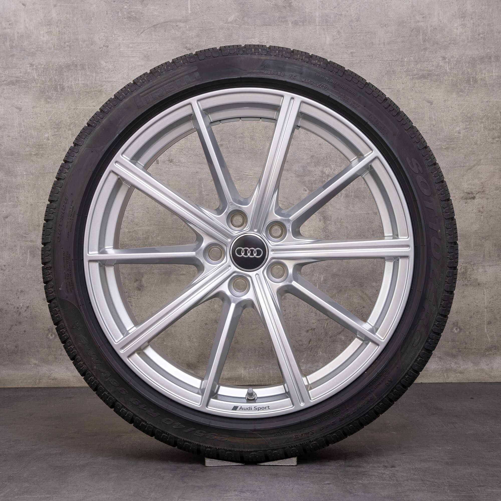 Originele Audi RS4 RS5 winterwielen 19 inch B9 8W velgen 8W0601025CP zilver