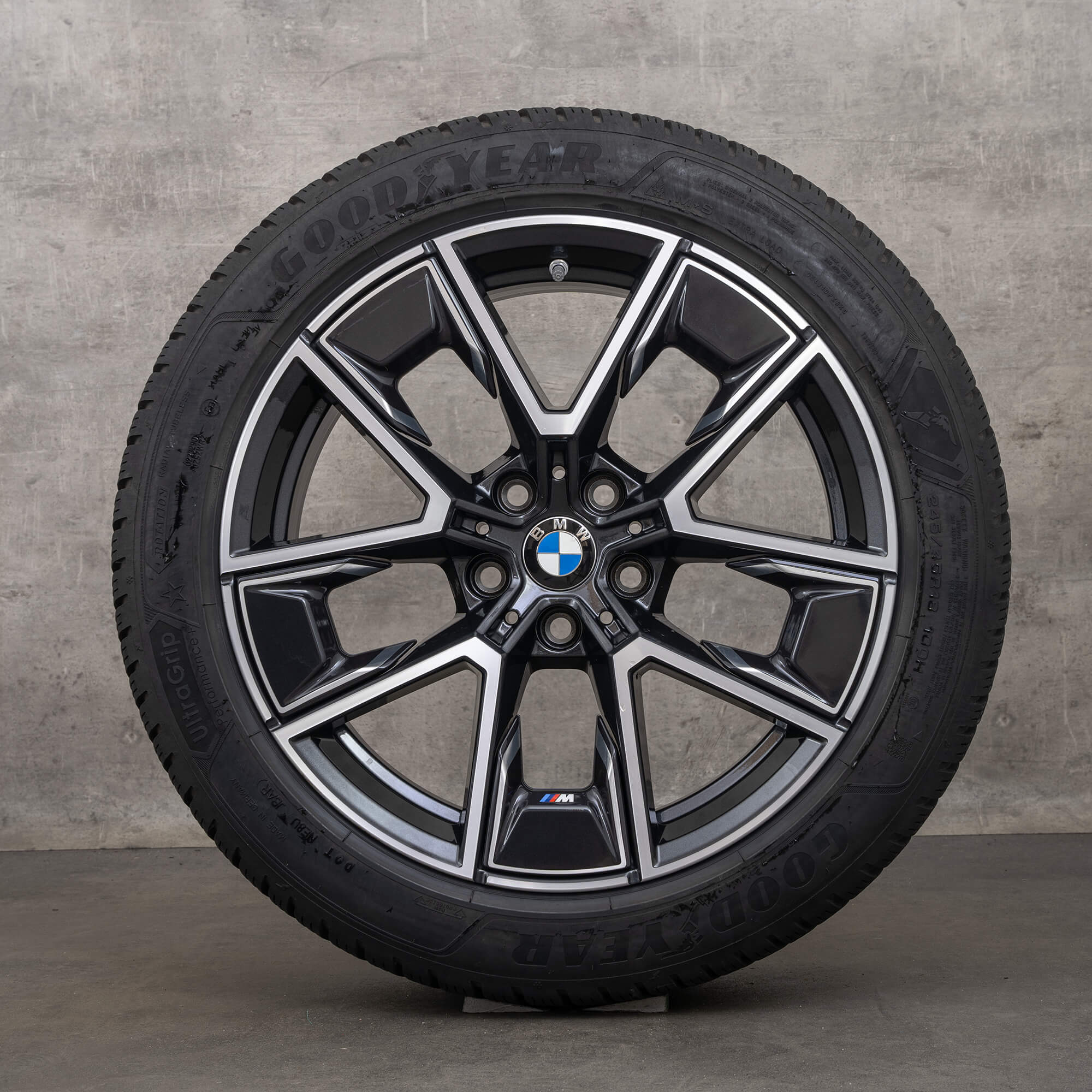 OEM BMW 4 Series i4 G26 Gran Coupe 18 inch winter tires 858 rims 8747286