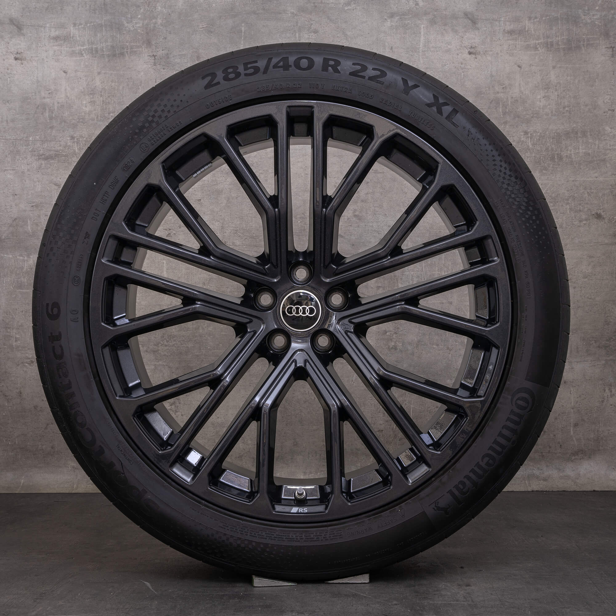 OEM Audi Q8 SQ8 rims 22 inch 4M8 summer wheels 4M8601025BP black metallic