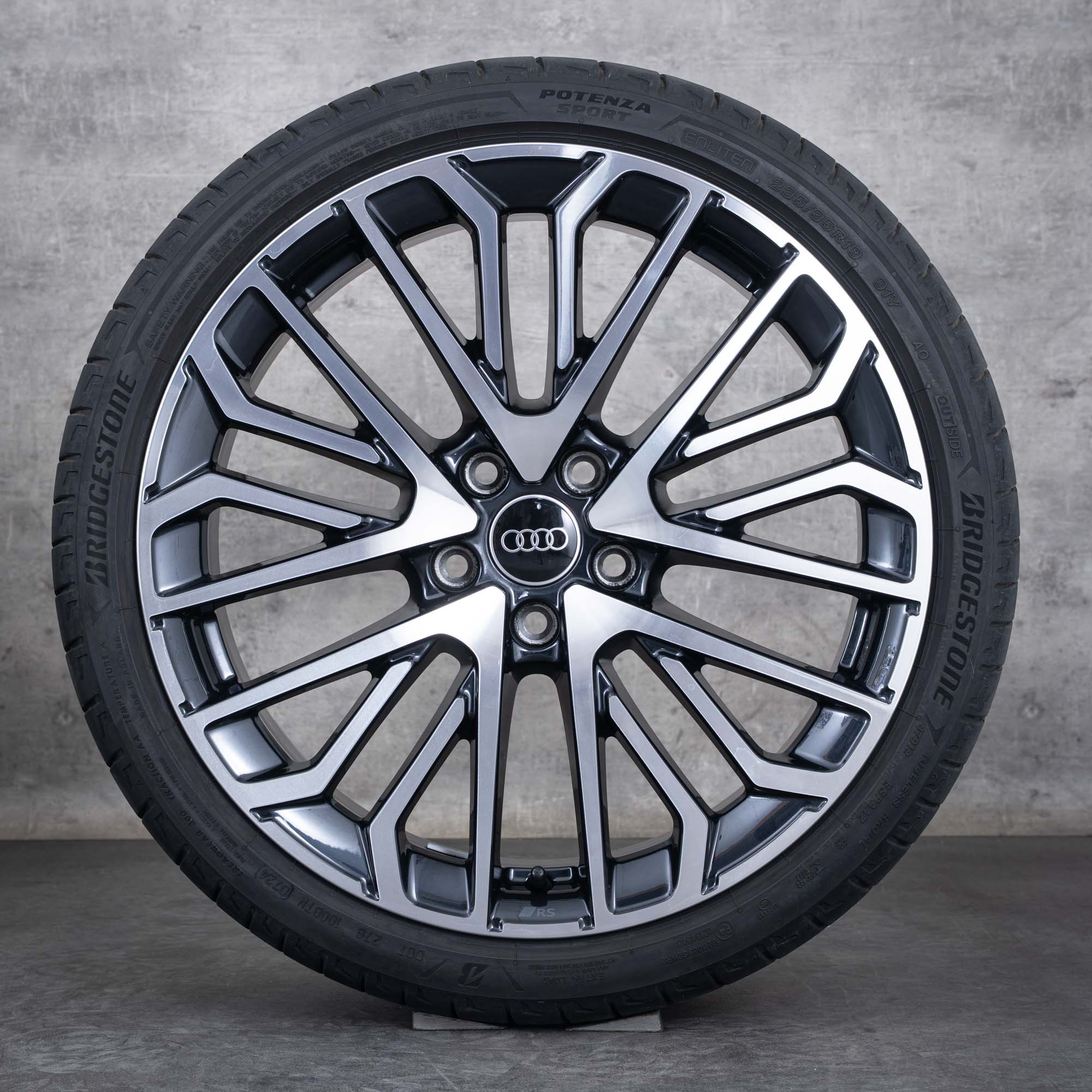 Oryginał Audi A3 S3 felgi 19 cali 8Y koła letnie 8Y0601025CN granit polerowane