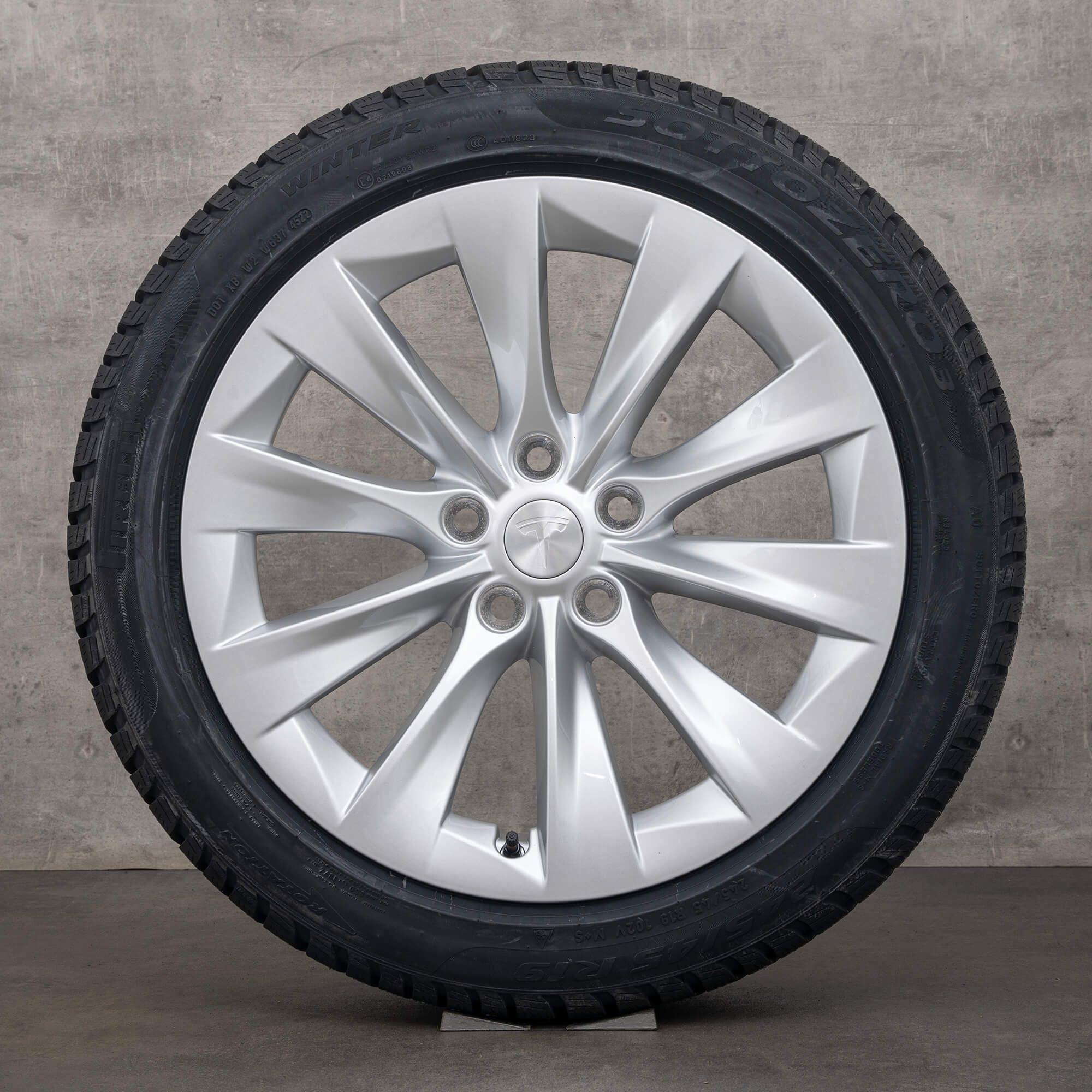 Tesla 19 Zoll Felgen Model S Winterreifen Winterräder 1059337-00-B  