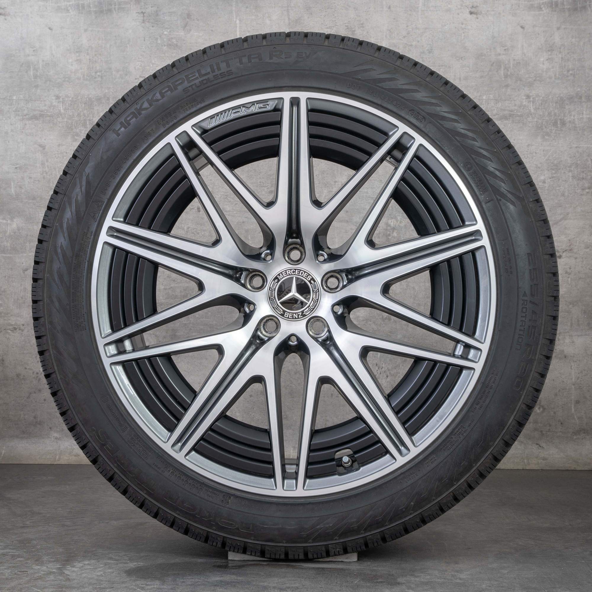 Alkuperäiset Mercedes Benz GLC 43 63S E AMG talvirenkaat 20 tuumaa X254 Performance vanteet A2544016800 himalajanharmaa kiillotettu