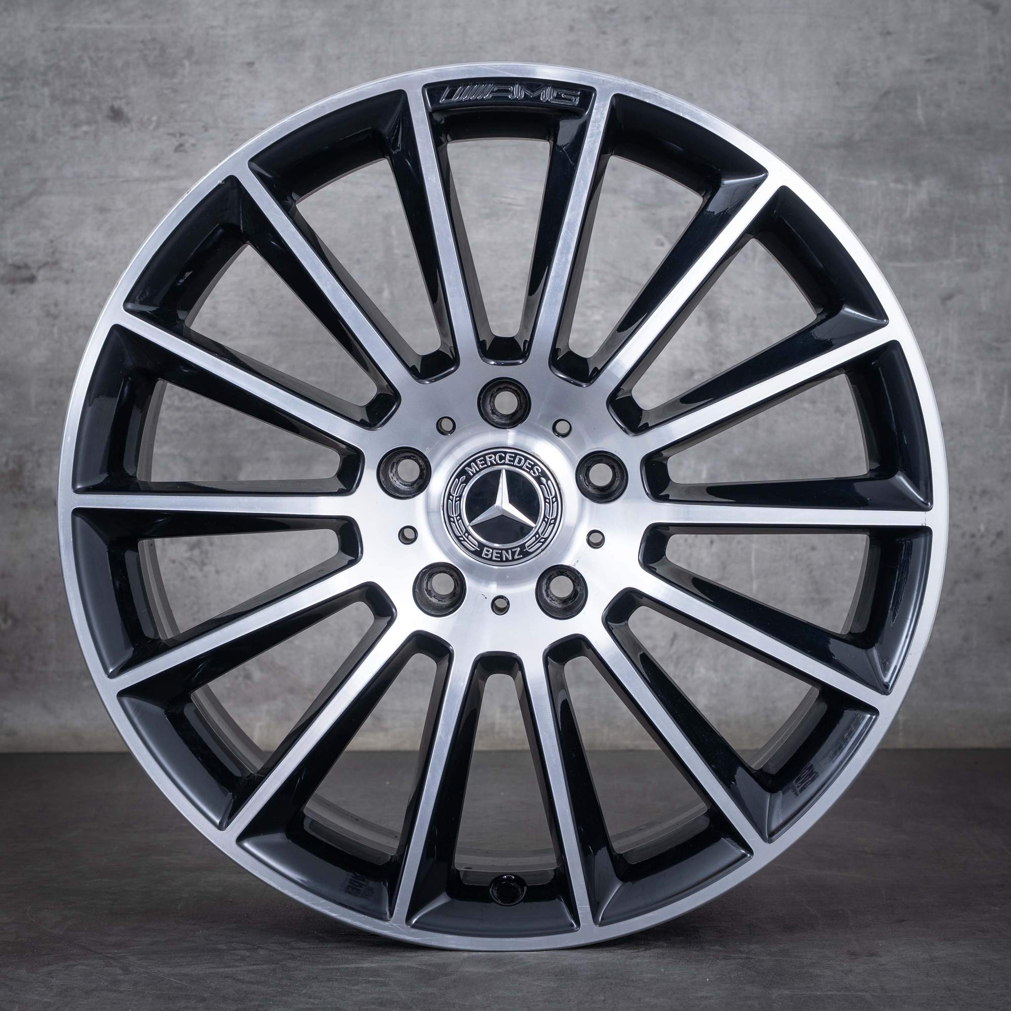 Oryginalne felgi Mercedes Benz Klasa G AMG 20 cali W463 G350 d G400 G500 A4634011700 czarne polerowane