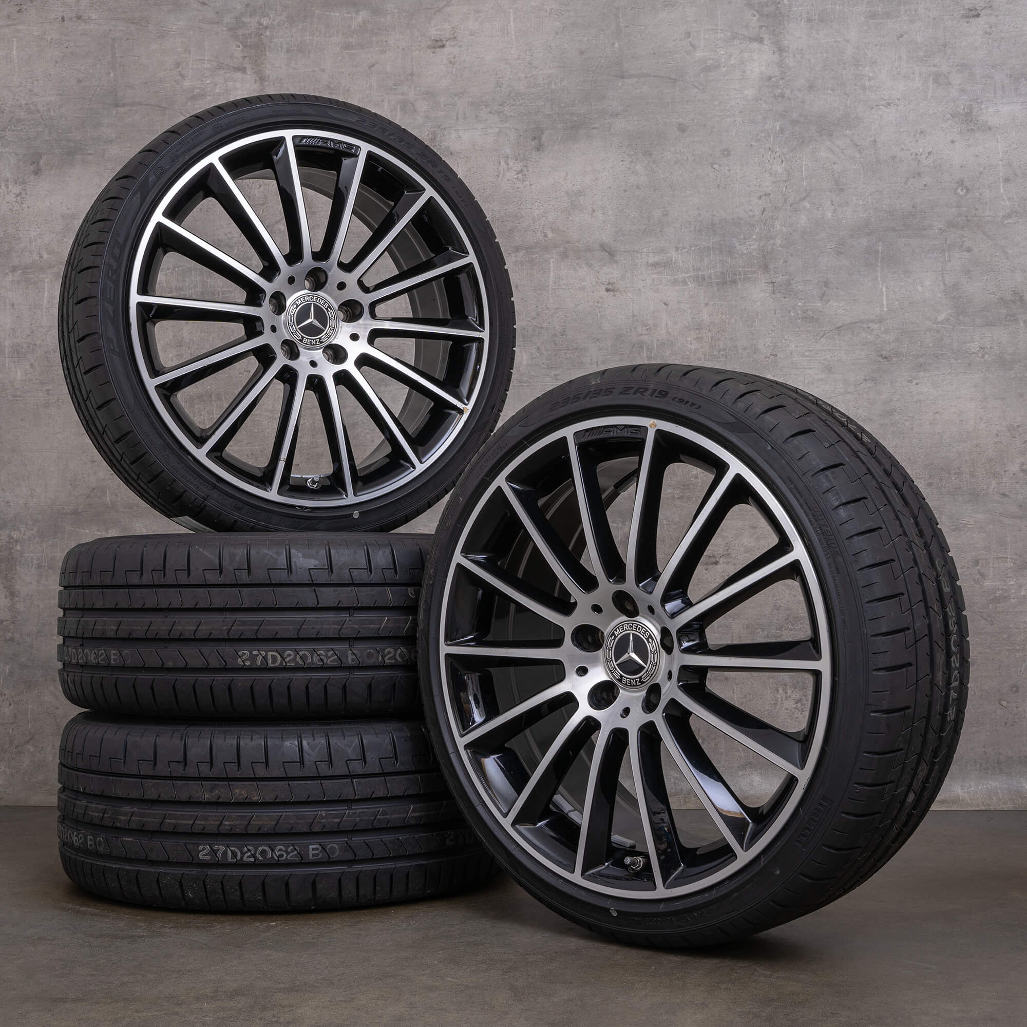Originale Mercedes Benz CLA 35 AMG fælge 19 tommer C118 X118 sommerhjul A1184013000 sort blank drejet