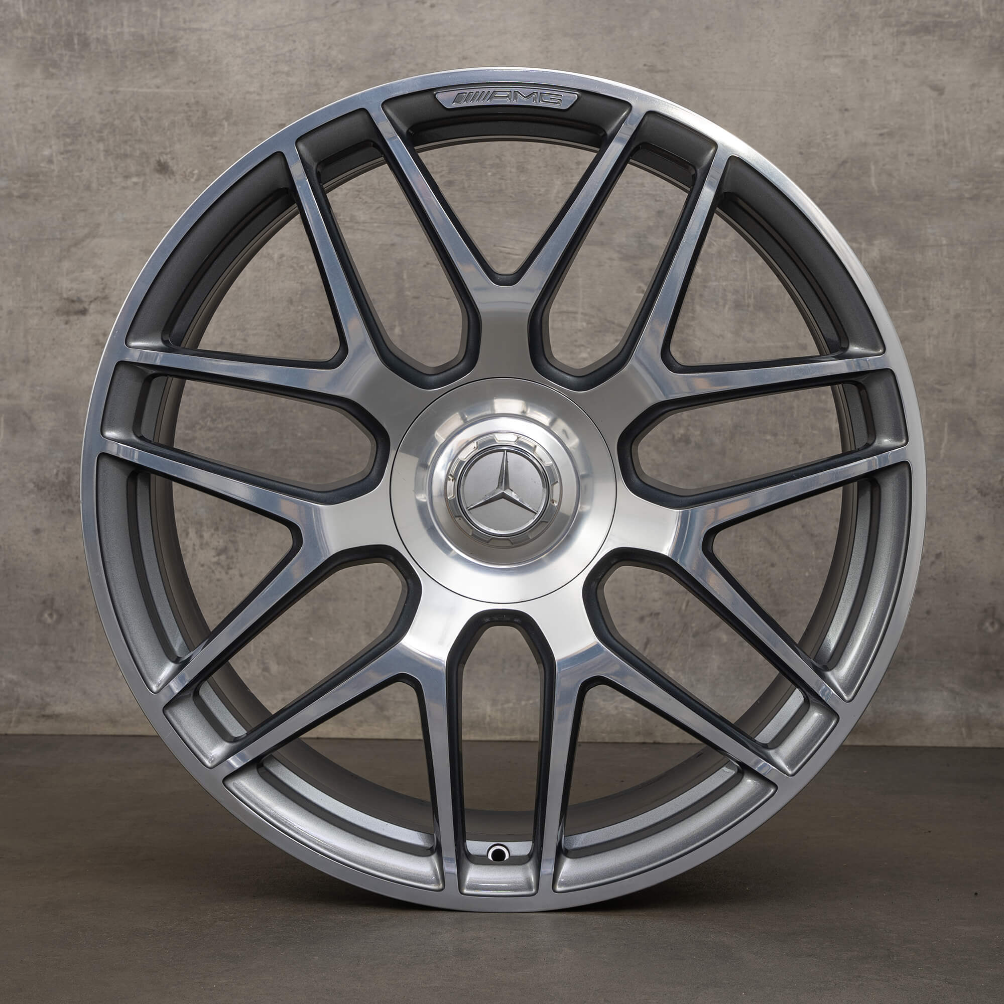 OEM Mercedes Benz G-Class AMG rims 22 inch G63 W463A A4634012000