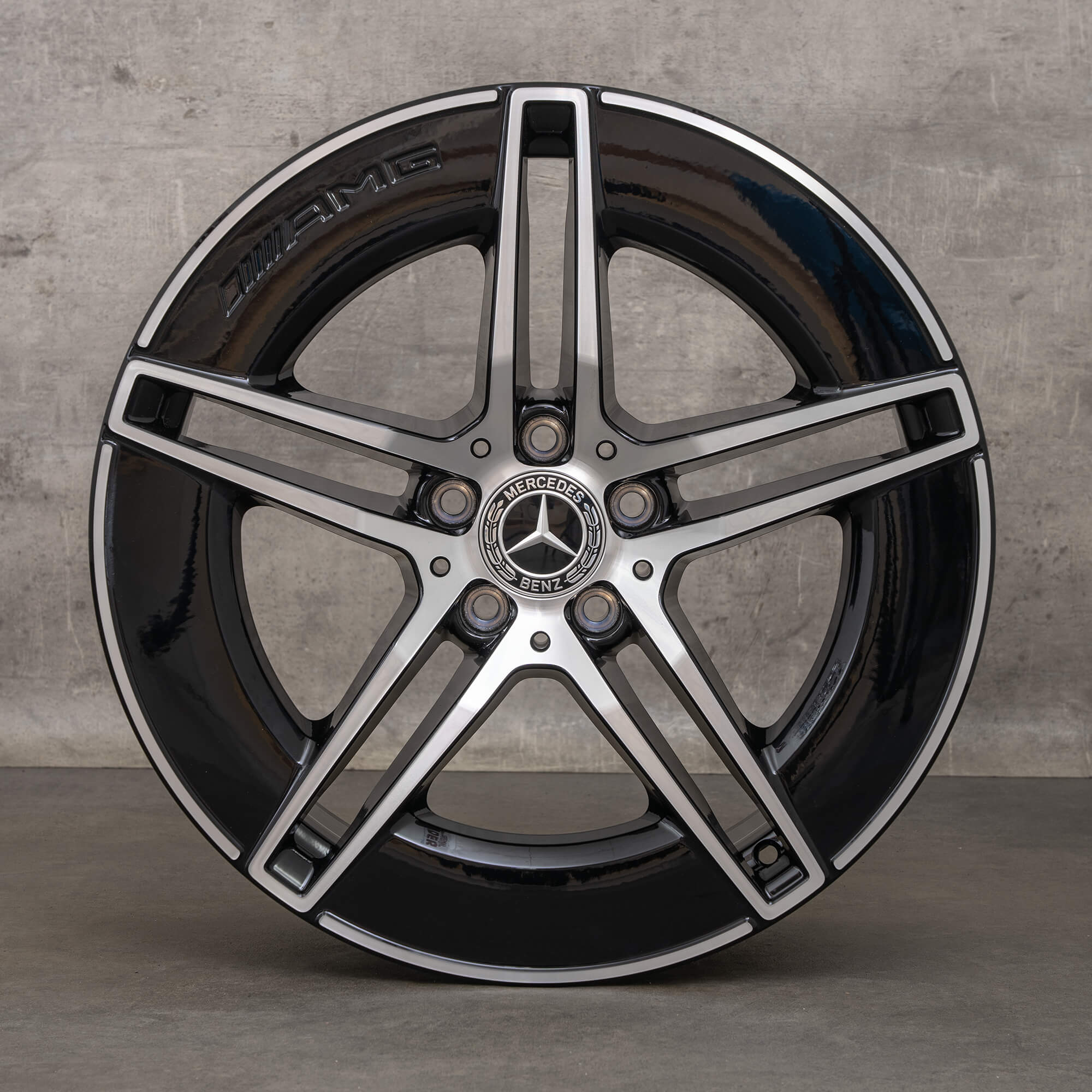 Original Mercedes Benz E-Klasse AMG Felgen 19 Zoll W214 S214 A2144010300 schwarz glanzgedreht NEU