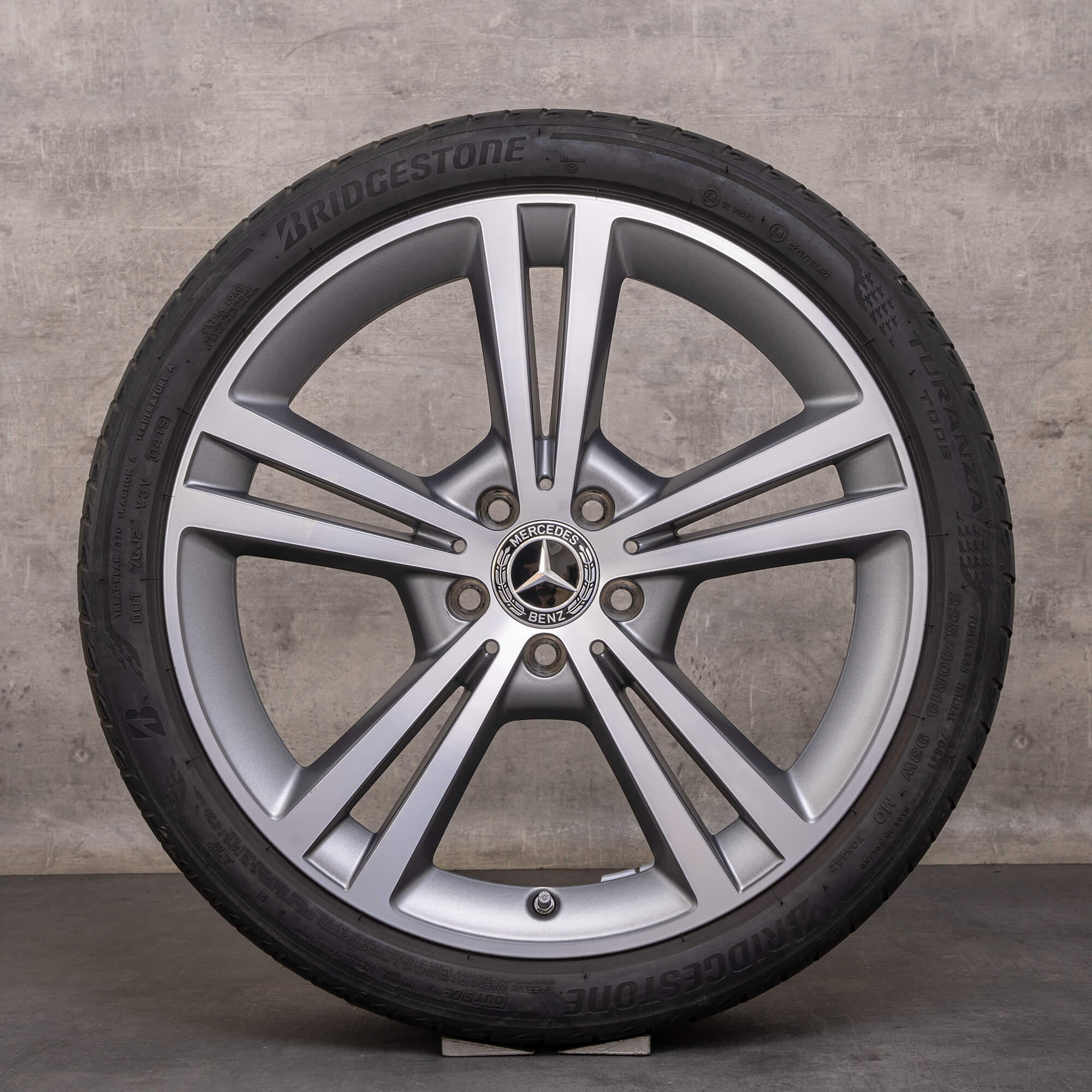 Originele Mercedes A B-klasse CLA velgen 19 inch W177 V177 W247 C118 X118 zomerwielen A1774010800 himalayagrijs glanzend gedraaid