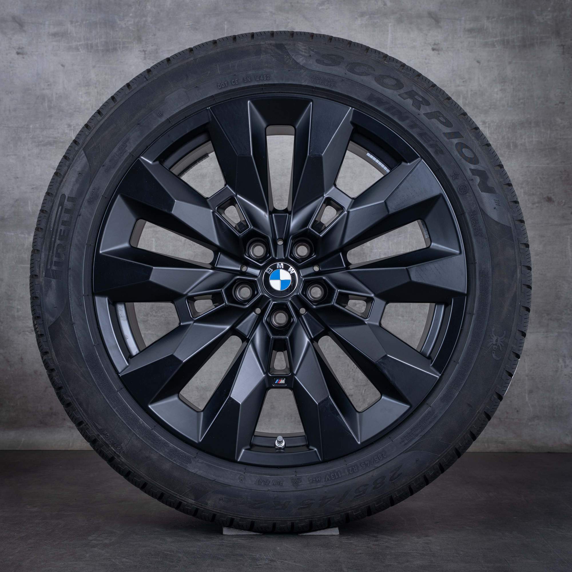 Original BMW XM Winterräder 21 Zoll G09 Felgen Styling 917 M 5A6DE91  schwarz matt