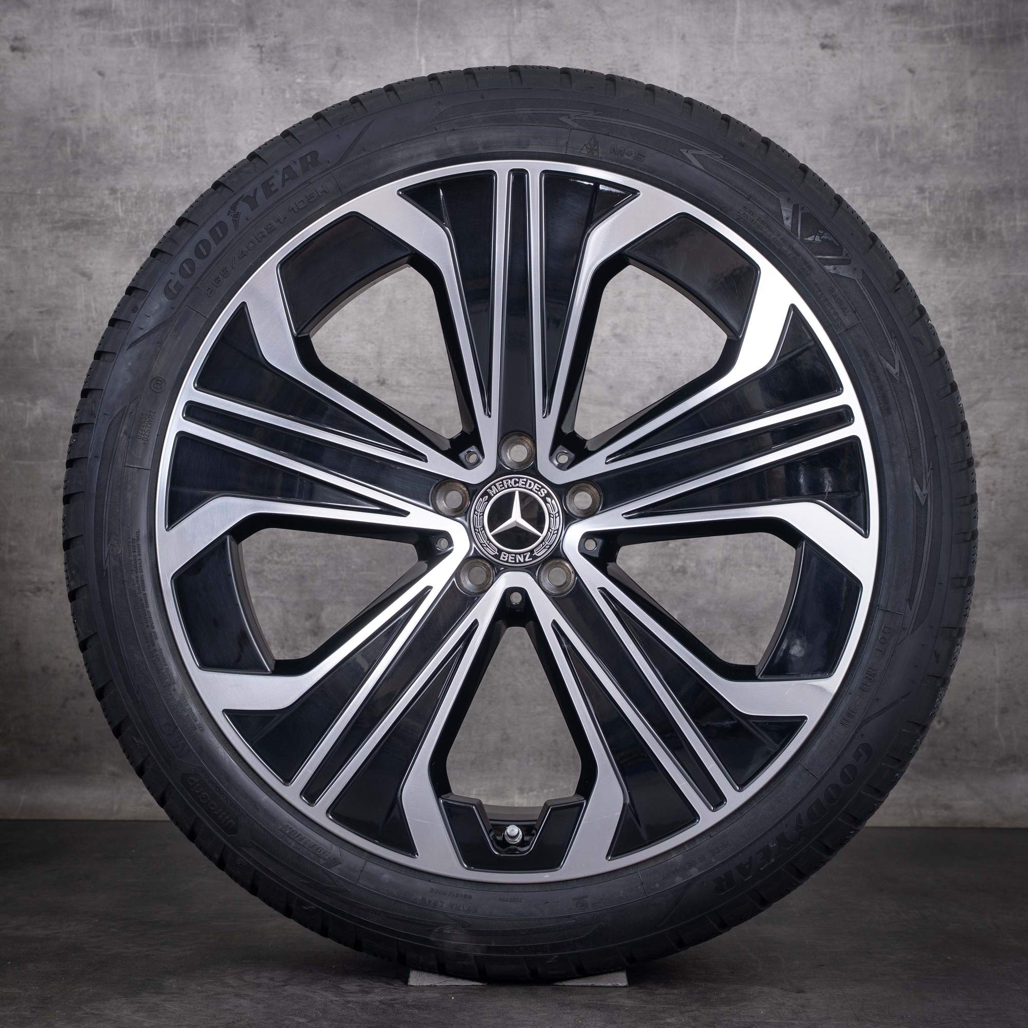 OEM Mercedes-Benz EQE 21inch SUV X294 winter wheels A2944010200 Black diamond cut
