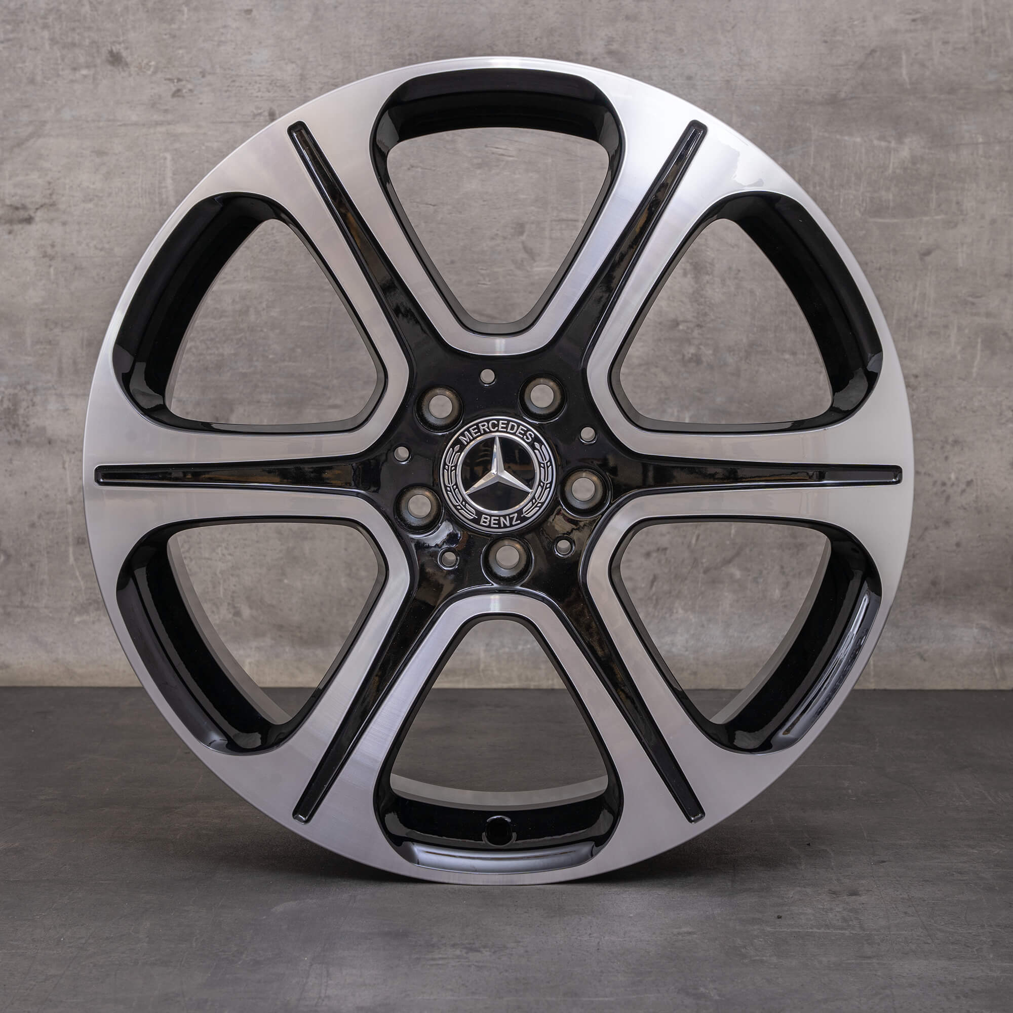 Alkuperäiset Mercedes Benz E-sarjan vanteet 19 tuuman W213 S213 C238 A238 A2134013400 A2134013500 musta kiillotettu