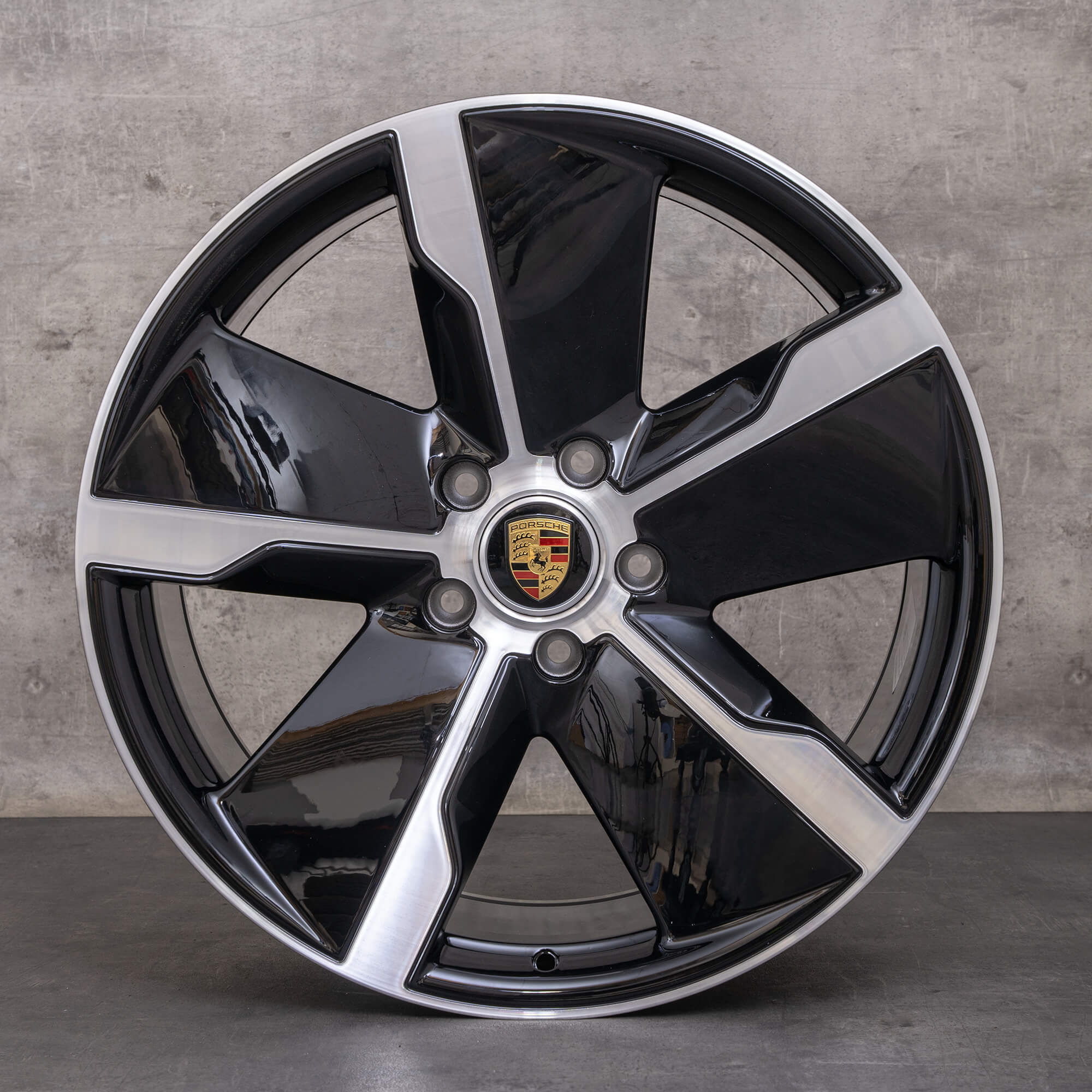 Original Porsche Taycan Felgen 21 Zoll 9J1 9J1601025Q 9J1601025R schwarz glanzgedreht NEU