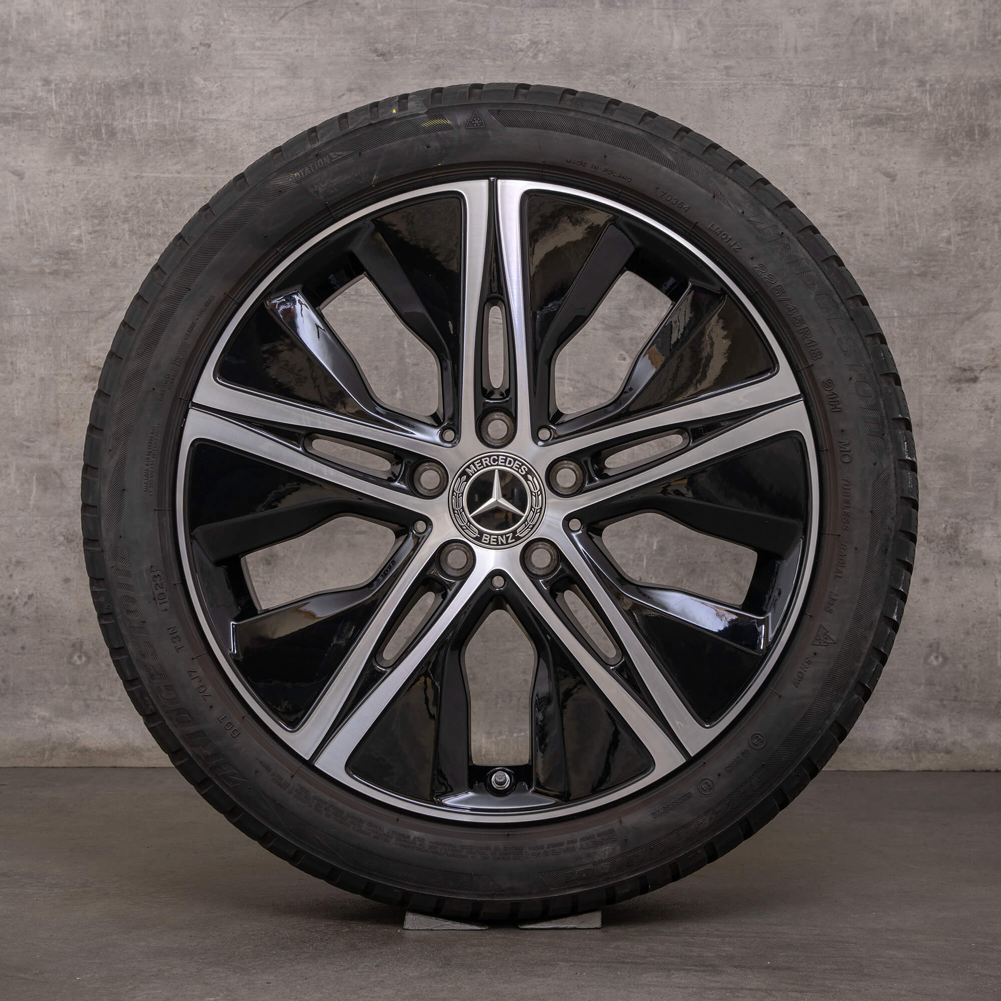 Original Mercedes Benz A B Class CLA roues d'hiver 18 pouces W177 V177 W247 C118 X118 jantes A1774010500 noir brillant