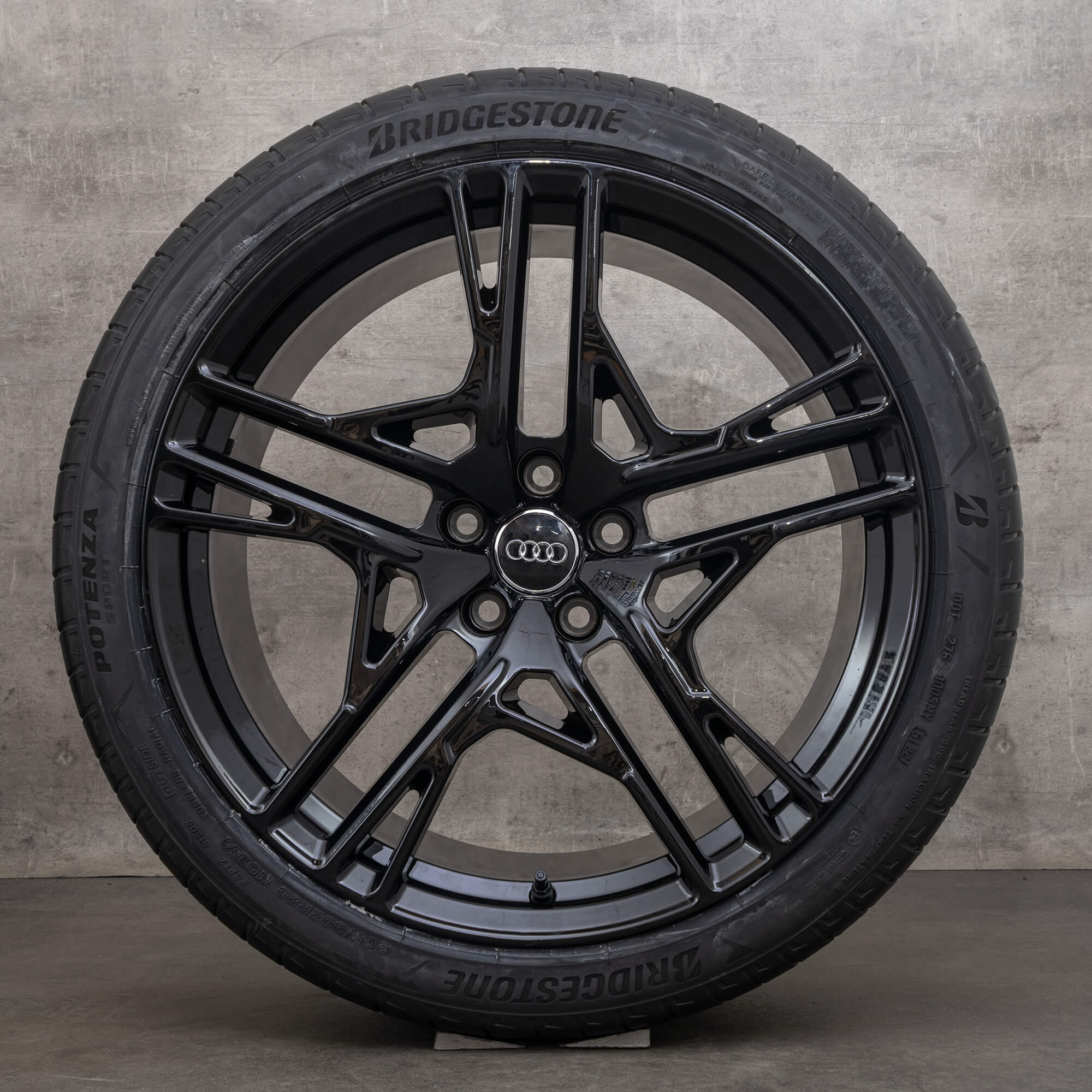 Audi R8 Spyder 4S summer wheels 20 inch rims tires New