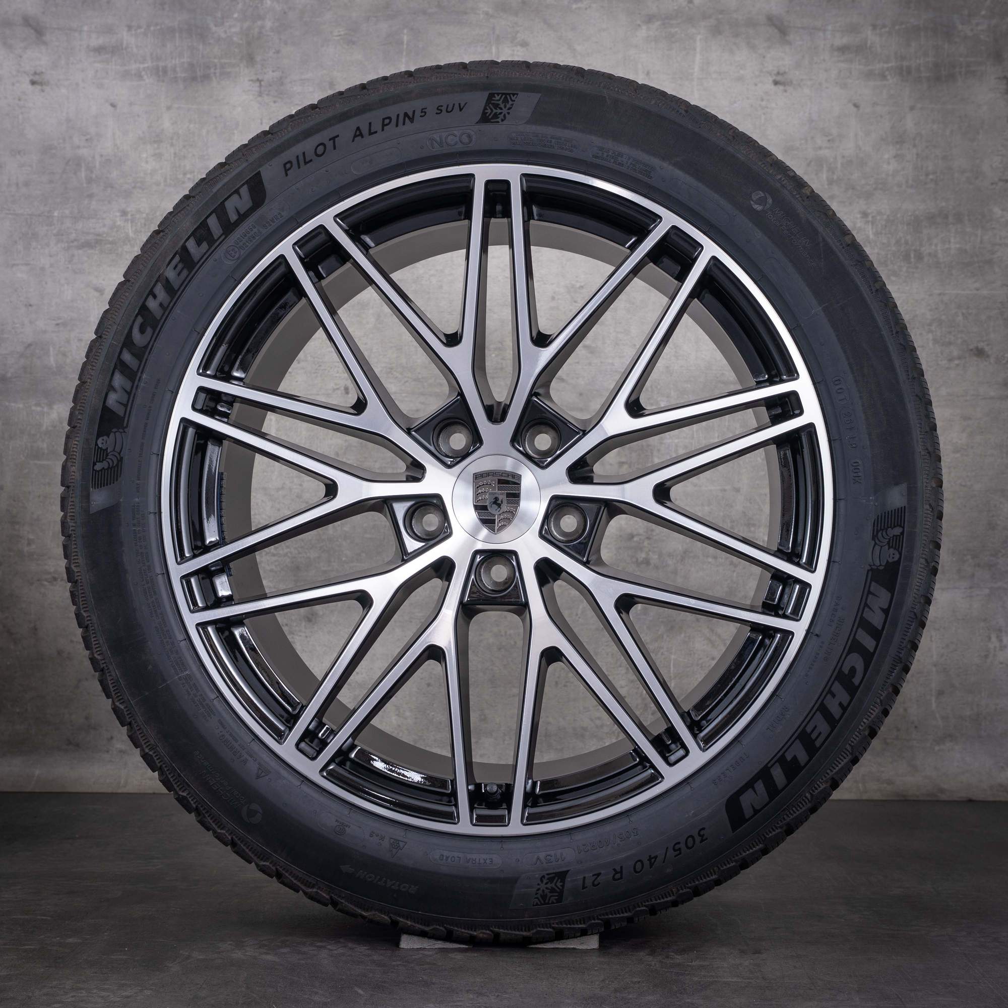 Originale Porsche Cayenne vinterhjul 21 tommer 9YA E3 II RS Spyder-felger 9Y0601025CD 9Y0601025CE svart frontpolert