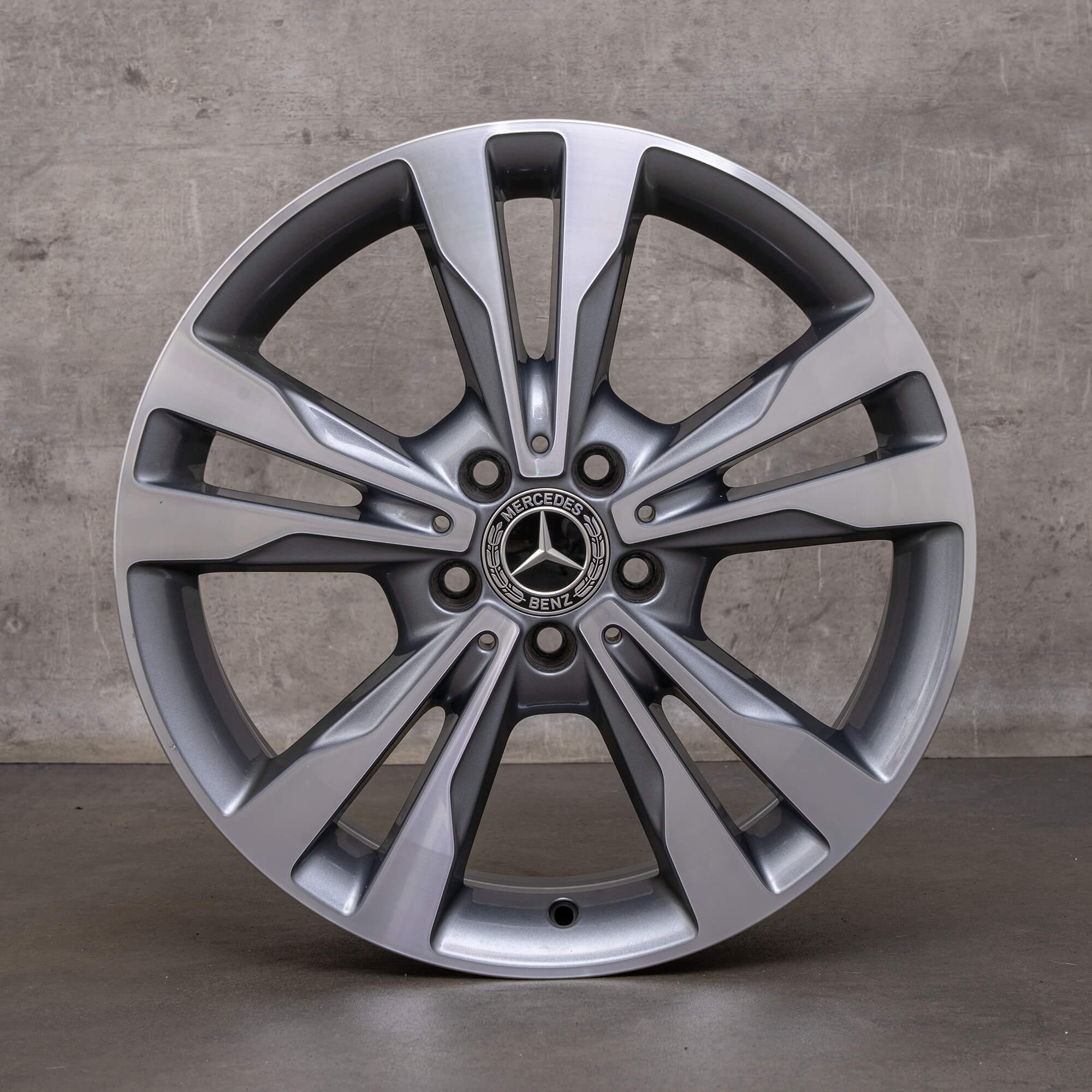 OEM Mercedes Benz C-Class rims 18 inch W205 C205 S205 A205 A2054012802 himalaya gray glossy turned