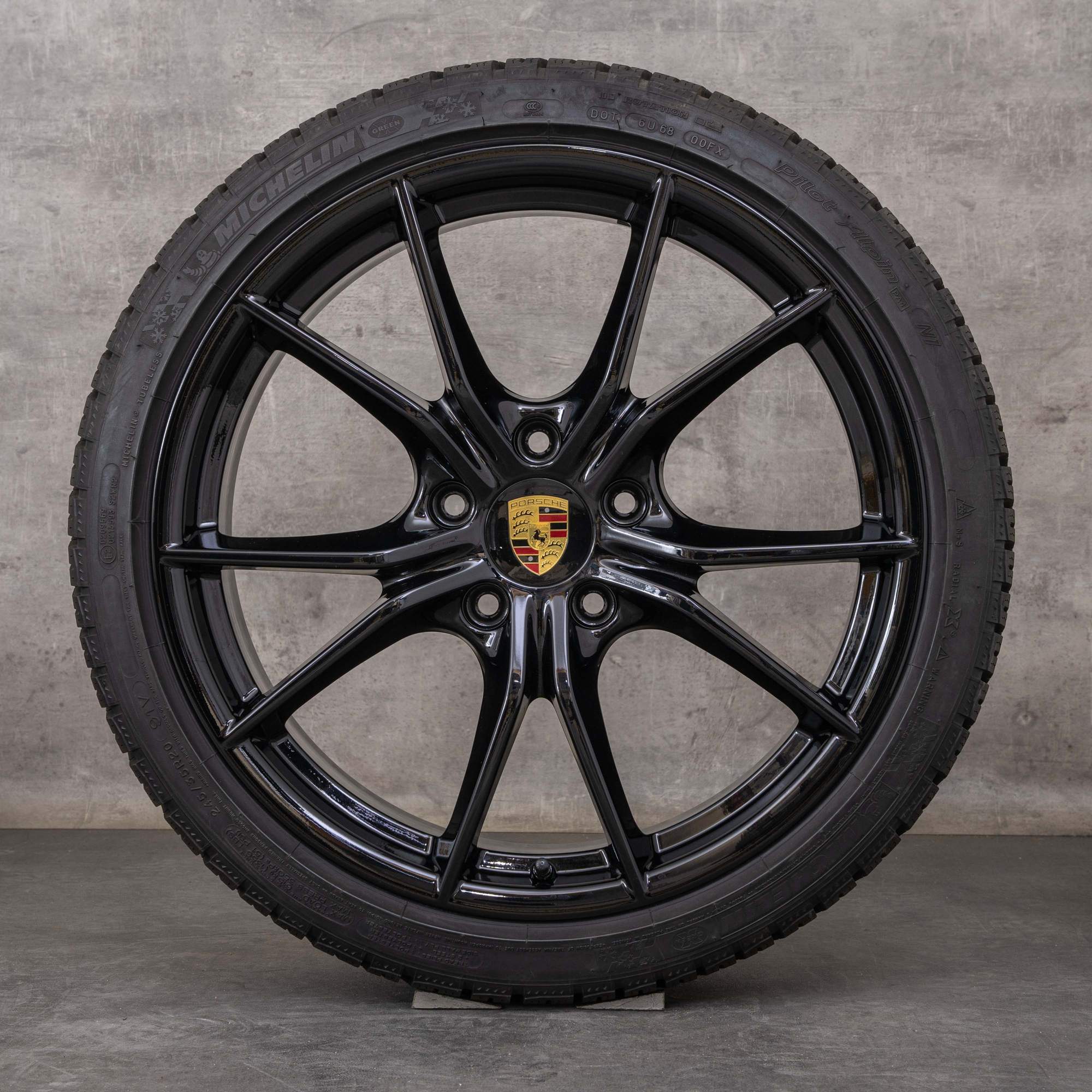 Alkuperäiset Porsche 911 talvirenkaat 20 tuuman 991 II vanteet 99136271000 99136276002 musta kiiltävästi