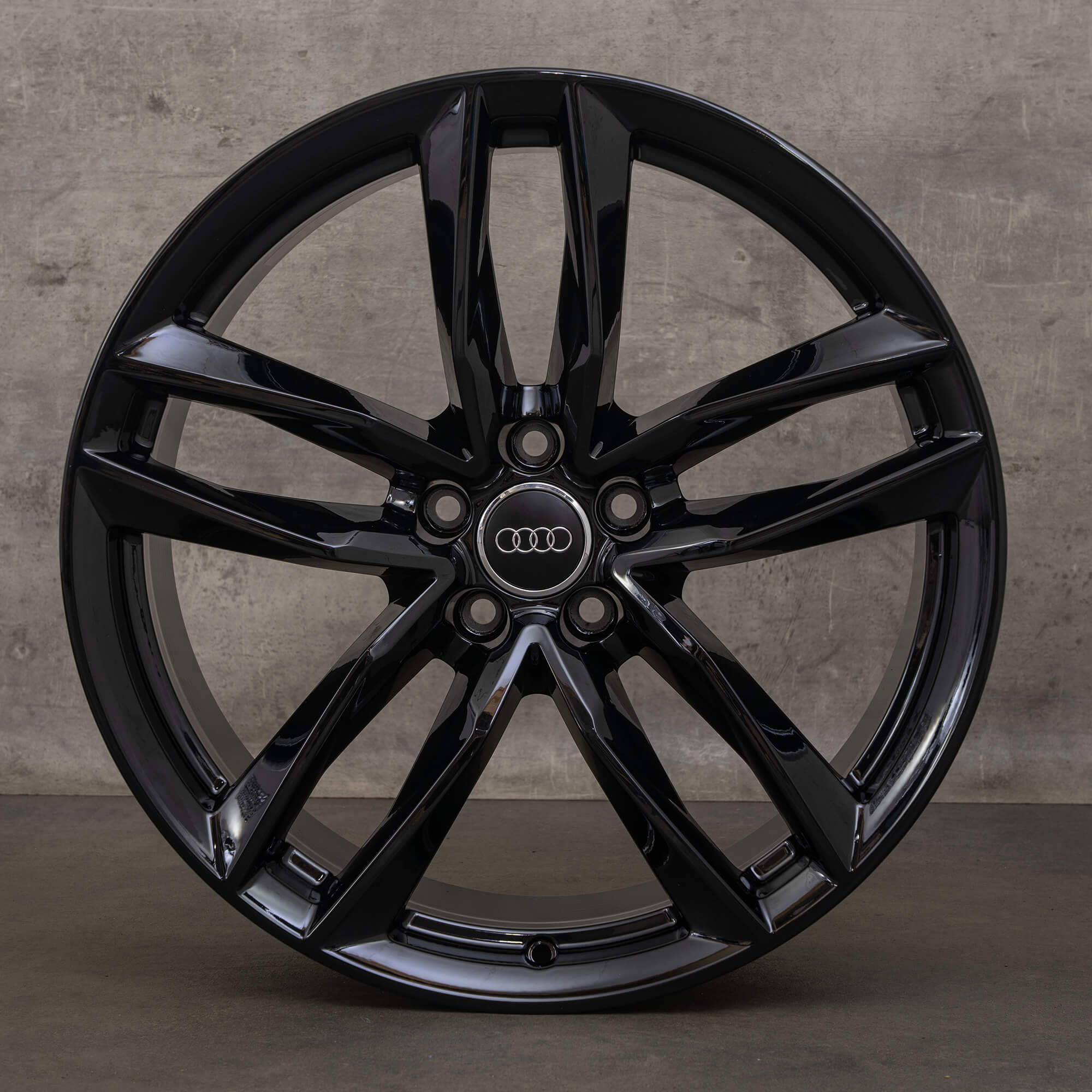 アウディ純正　カスタムブラックエディション　A4 A5 S5 8T　8W OEM Audi A5 S5 rims 20 inch B8 8T 8F 8T0601025DG Quattro black