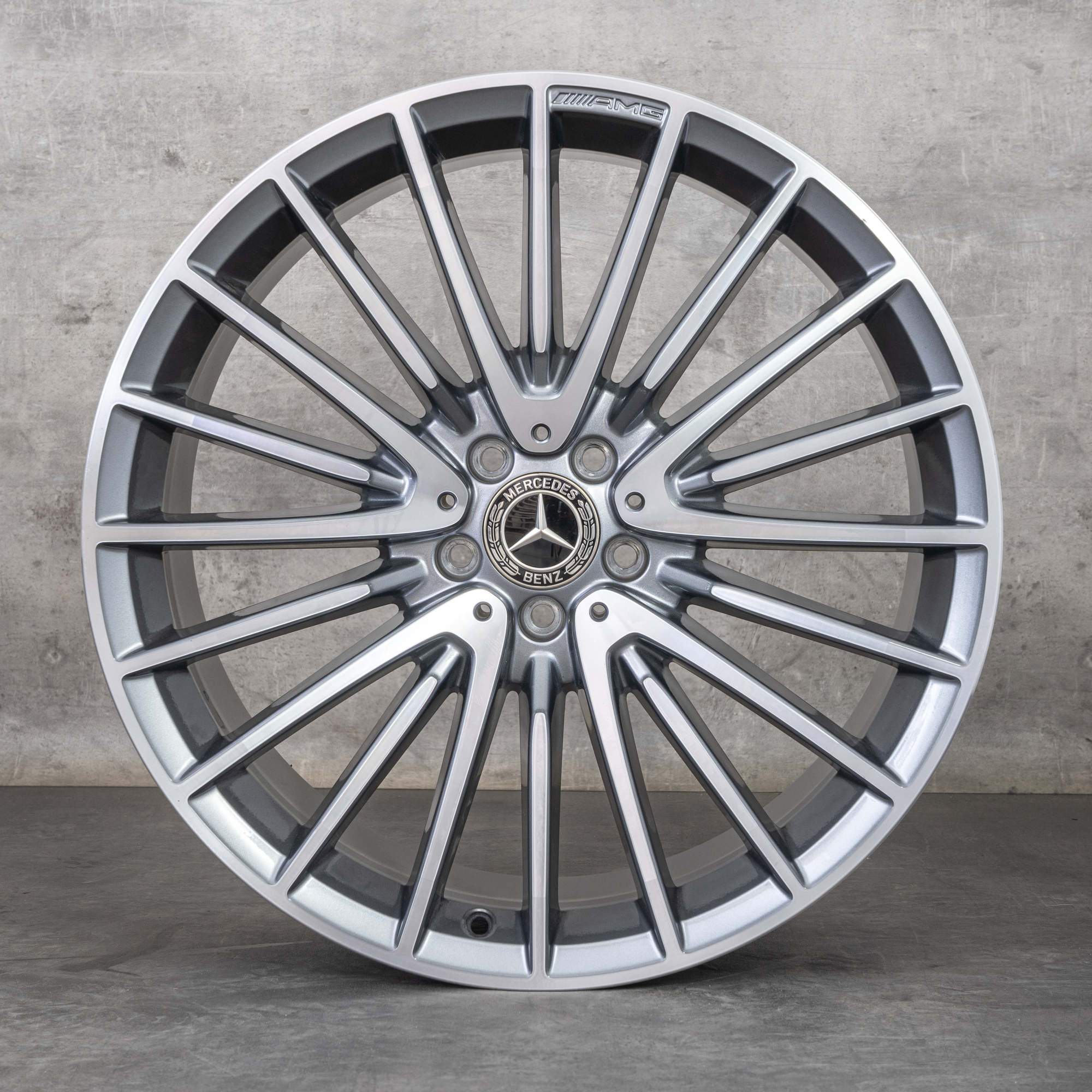 Alkuperäiset Mercedes Benz S-sarja AMG vanteet 21 tuuman W223 X223 A2234011700 A2234011800 himalaya harmaa.