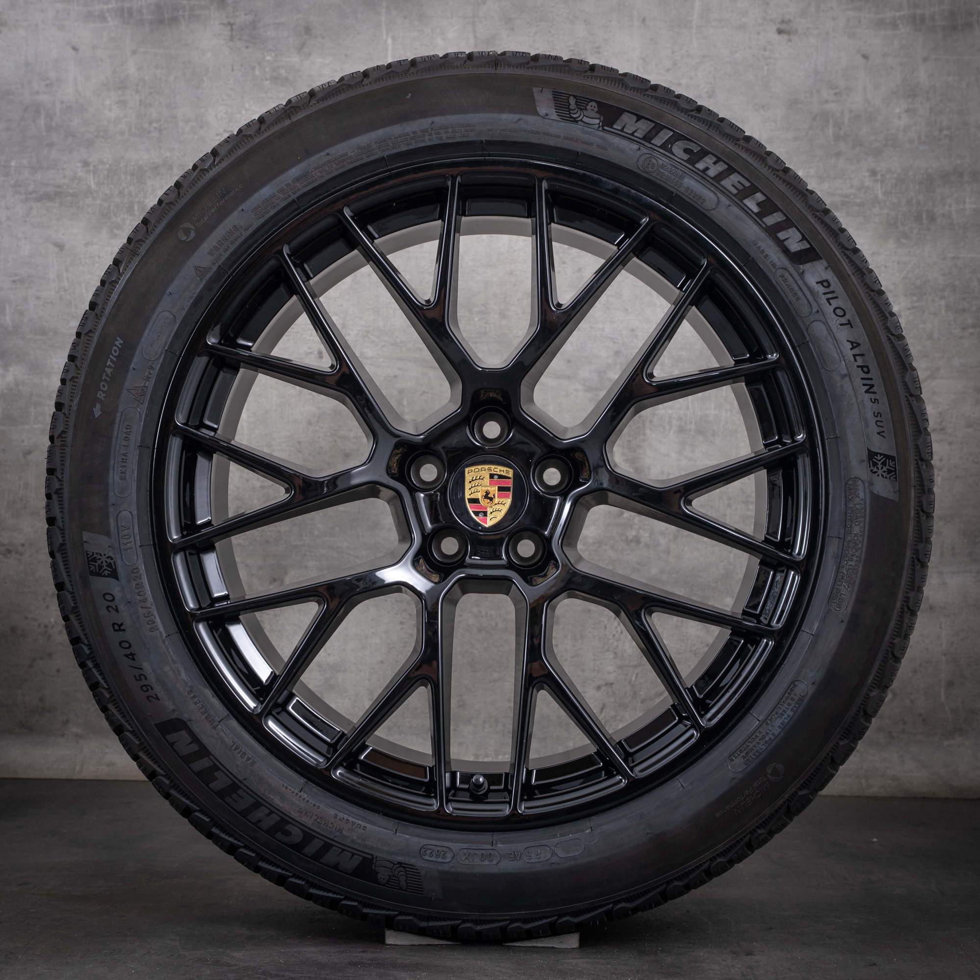 Original Porsche Macan I & II Winterräder 20 Zoll Felgen RS Spyder 95B601025BF 95B601025BG schwarz glanz