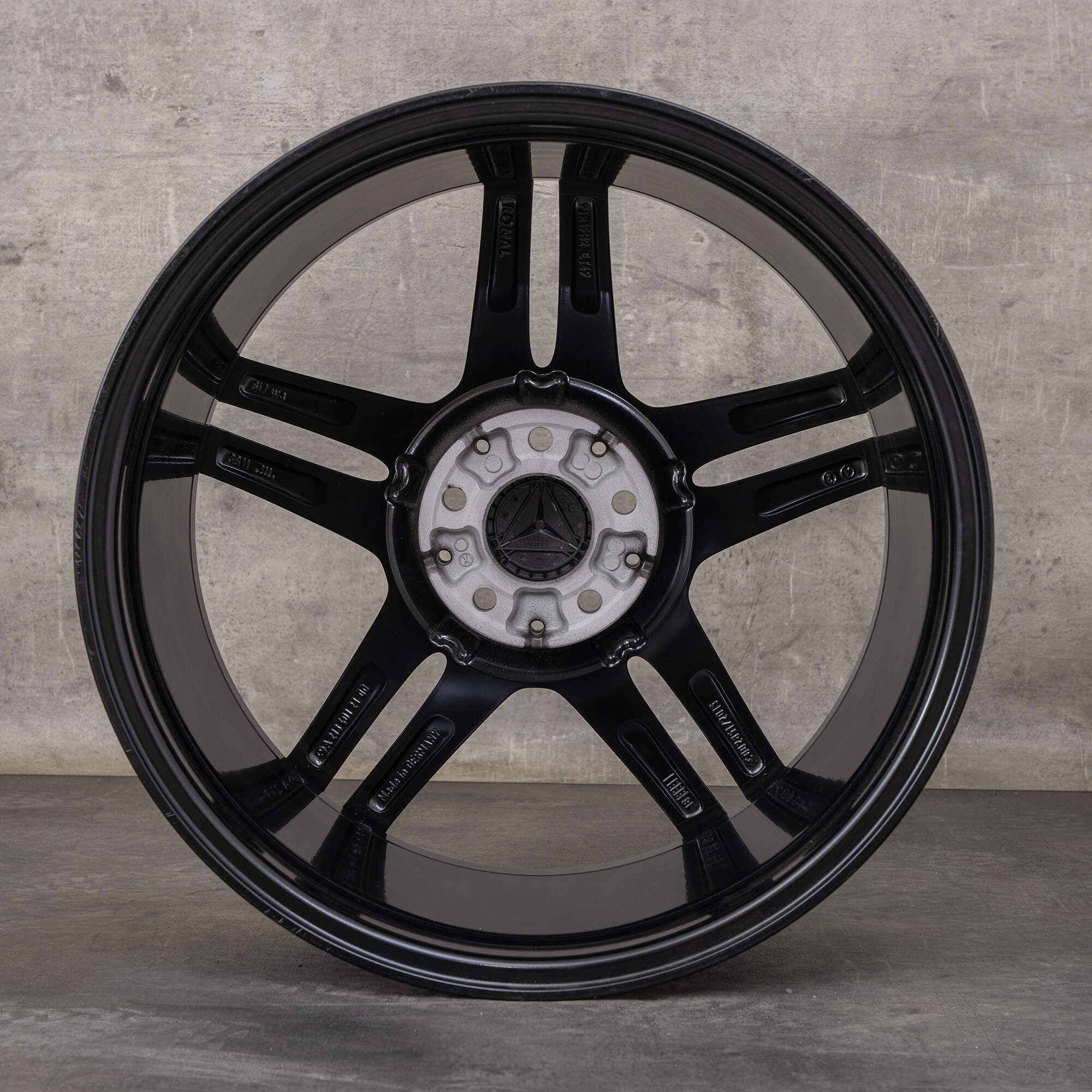 Cerchio originale Mercedes Benz Classe E AMG 19 pollici W213 S213 C238 A238 A2134012100 nero opaco
