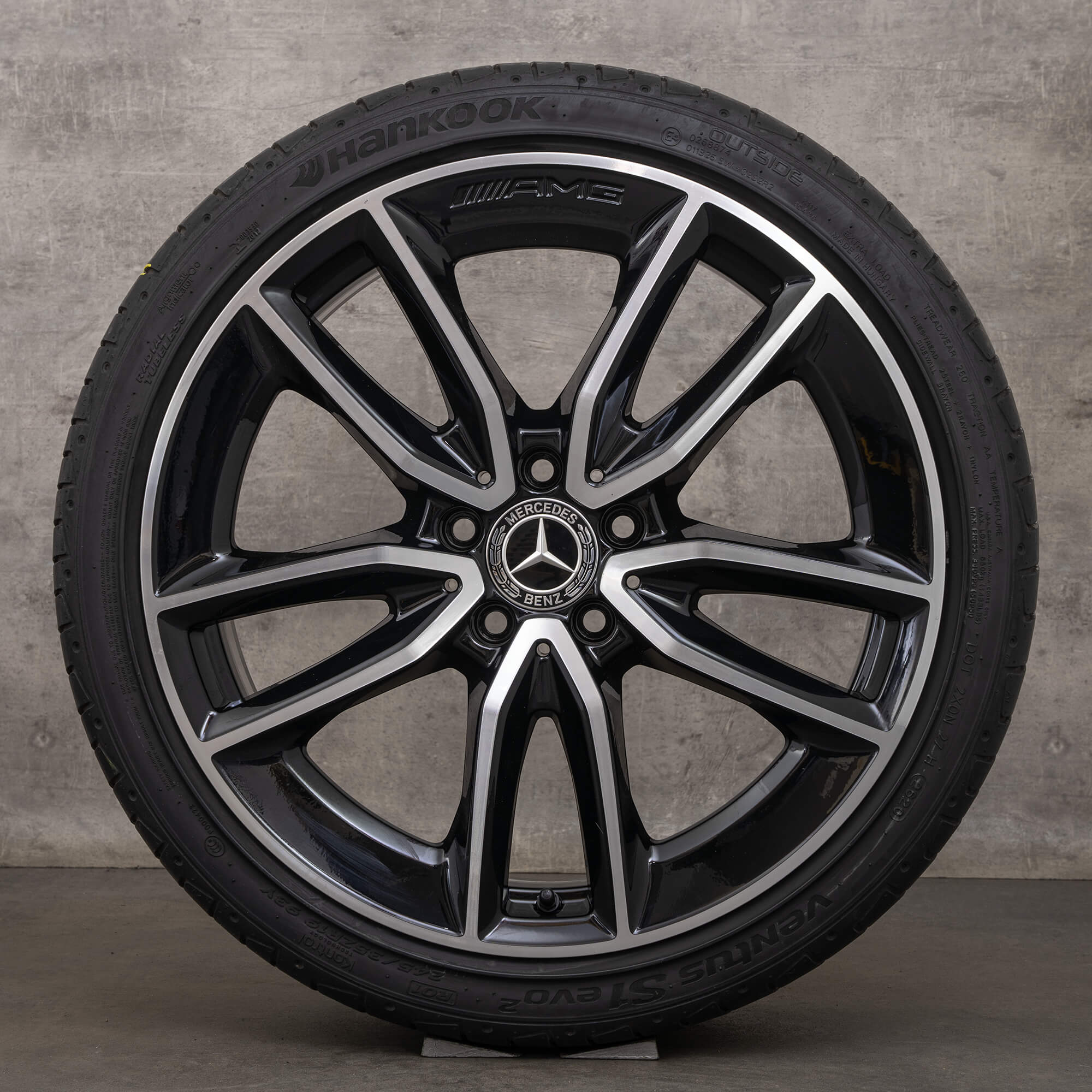 OEM AMG Mercedes Benz CLA 35 C118 X118 summer tires 19 inch rims black