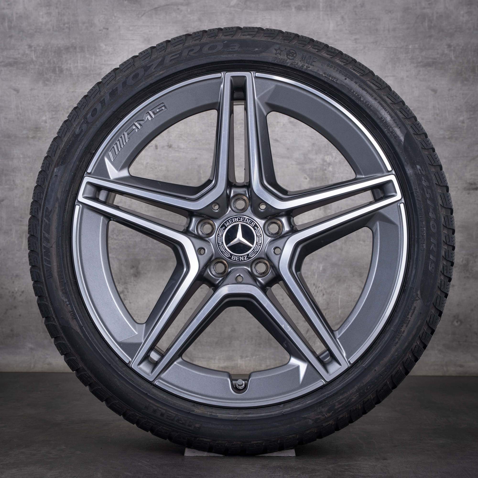 Oryginalne koła zimowe Mercedes-Benz CLS AMG 19 cali felgi C257 A2574011500 kolor himalaya grey w wersji z efektem diamond cut