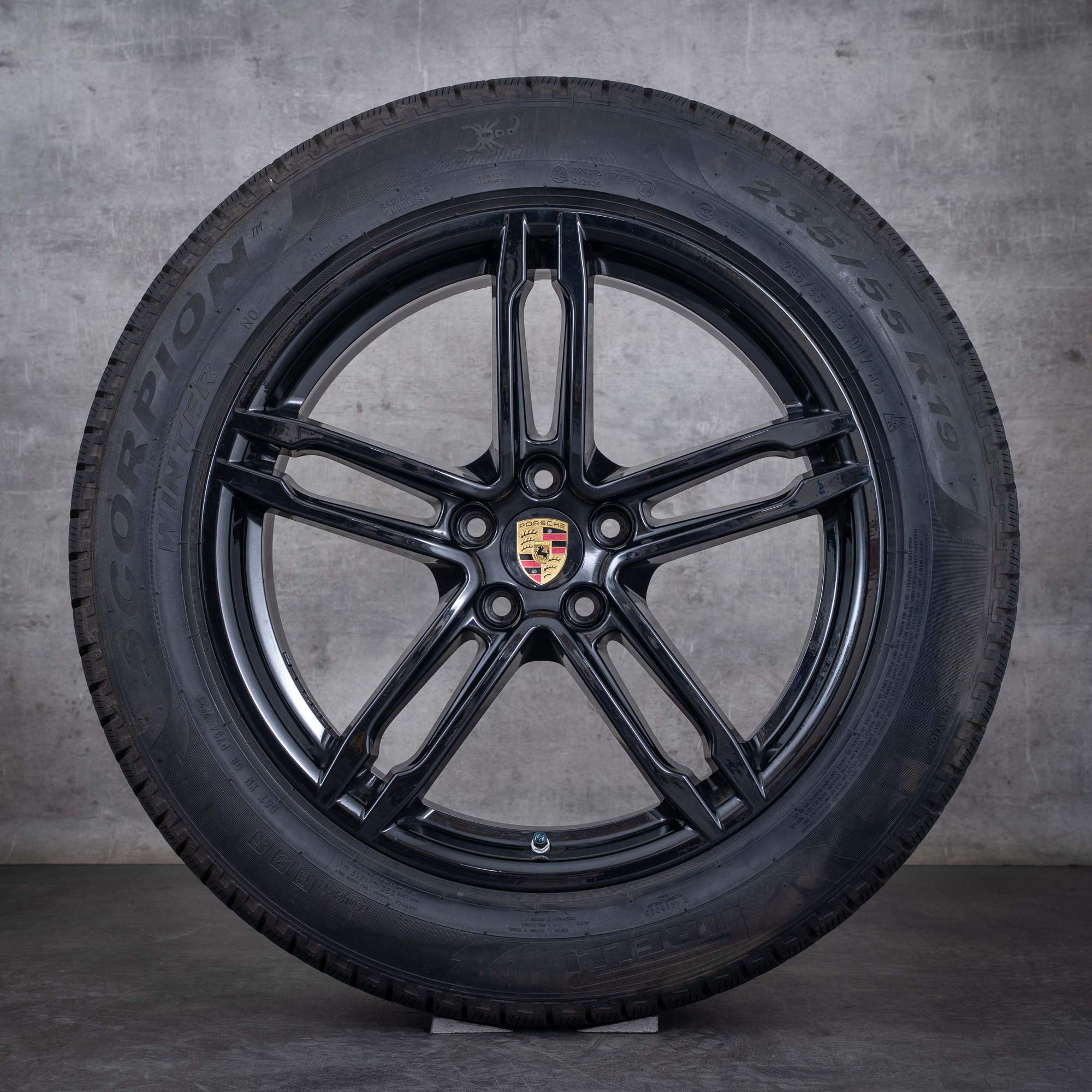 Original Porsche Macan I Winterräder 19 Zoll Felgen 95B601025BB 95B601025BC schwarz glanz