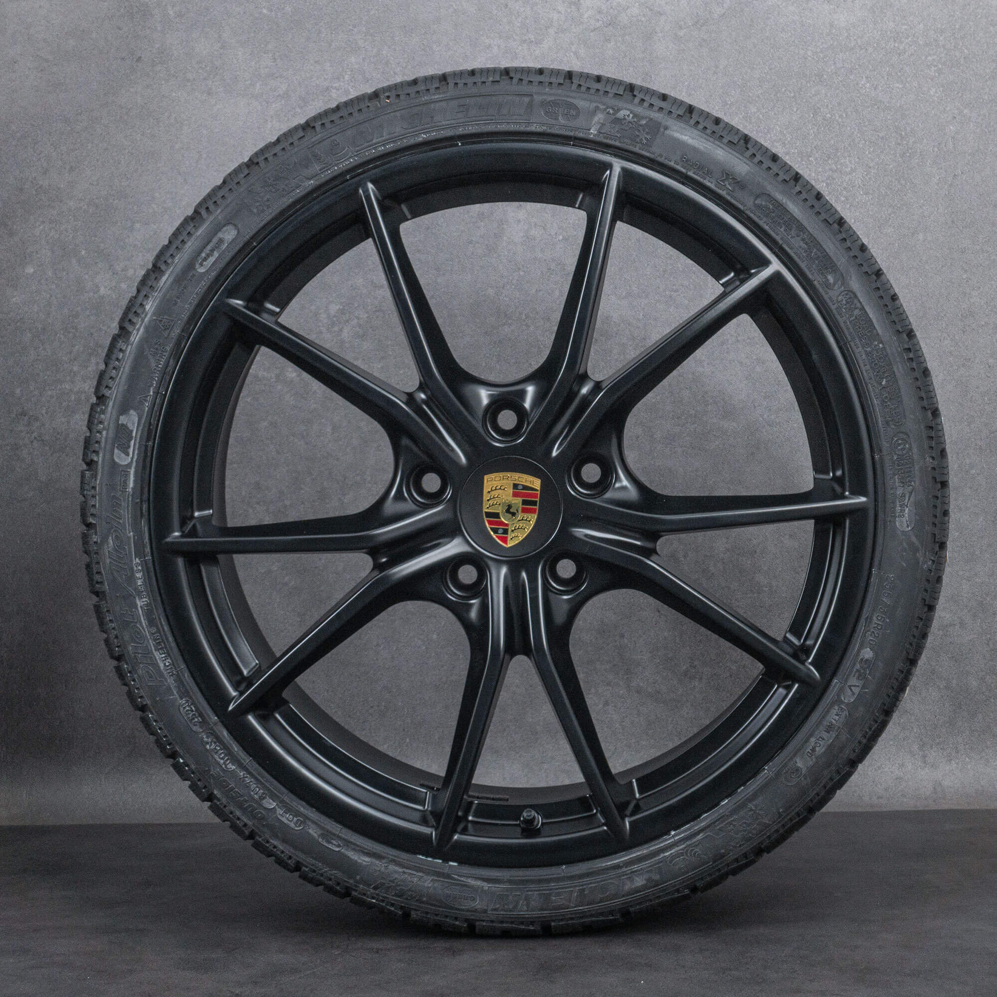 OEM Porsche 20 inch rims 718 Cayman GT4 Spyder winter wheels tires