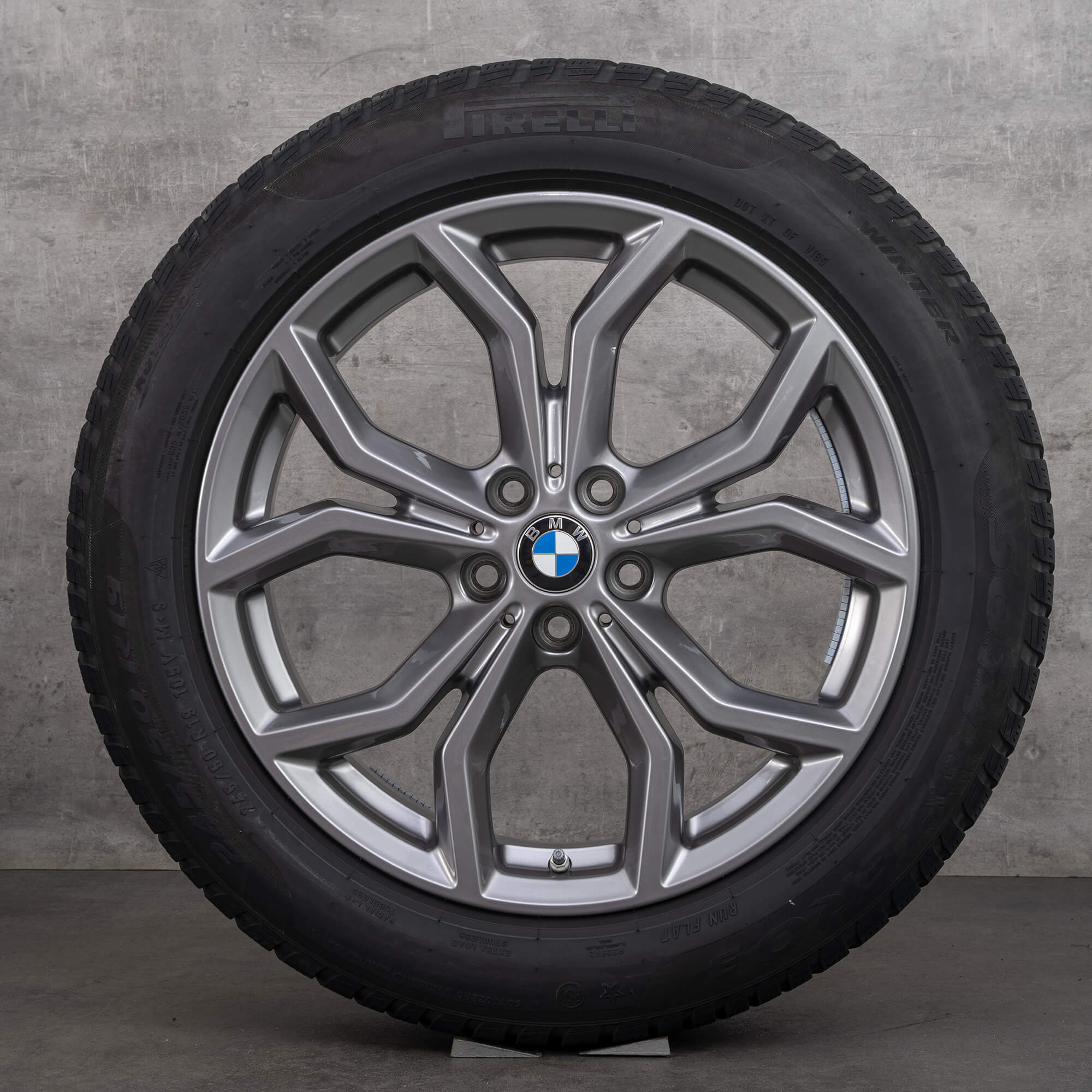 BMW X3 G01 X04 G02 OEM winter wheels 19 inch tires styling 694 6877328