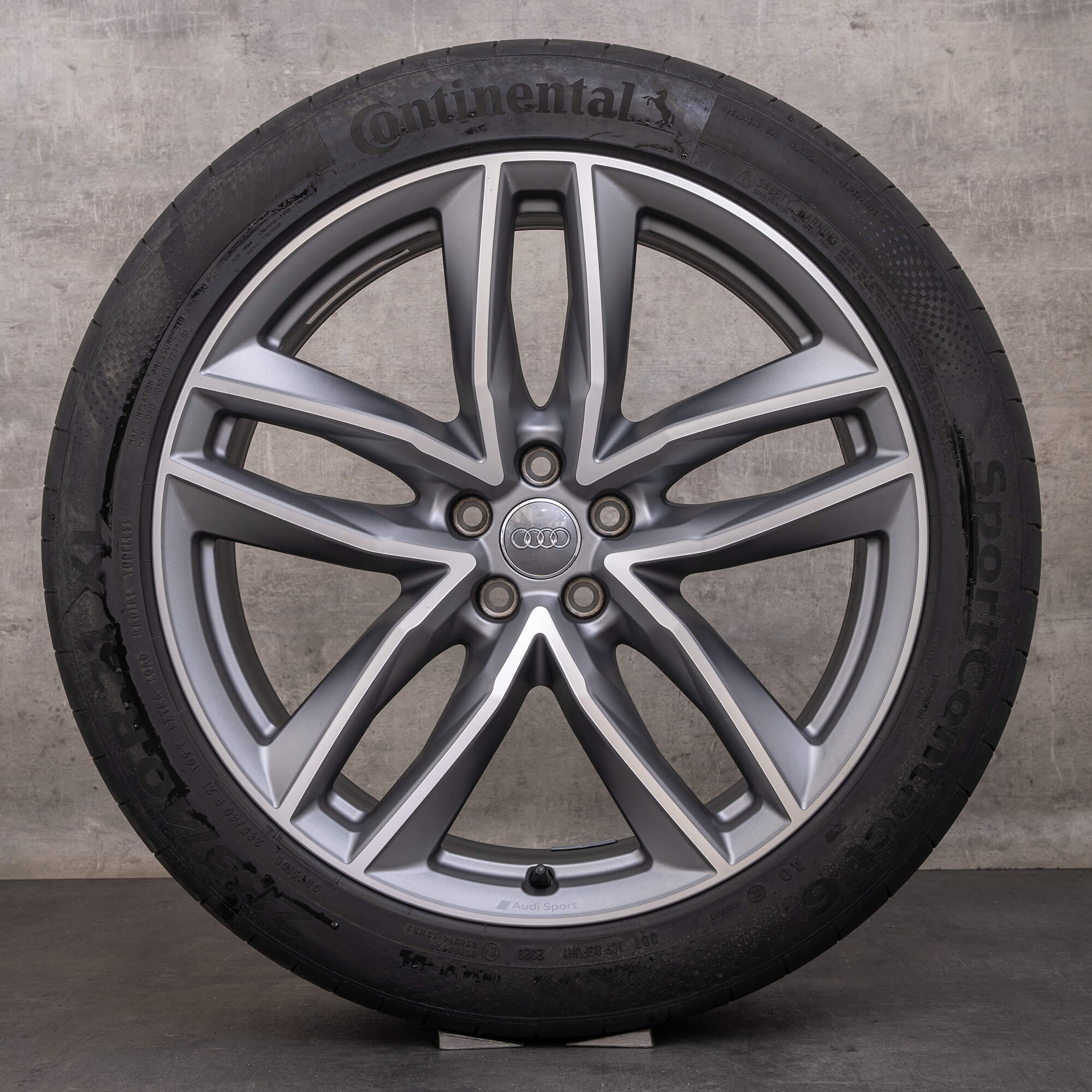 OEM Audi Q7 SQ7 4M 21 inch summer wheels rims 4M0601025T tires