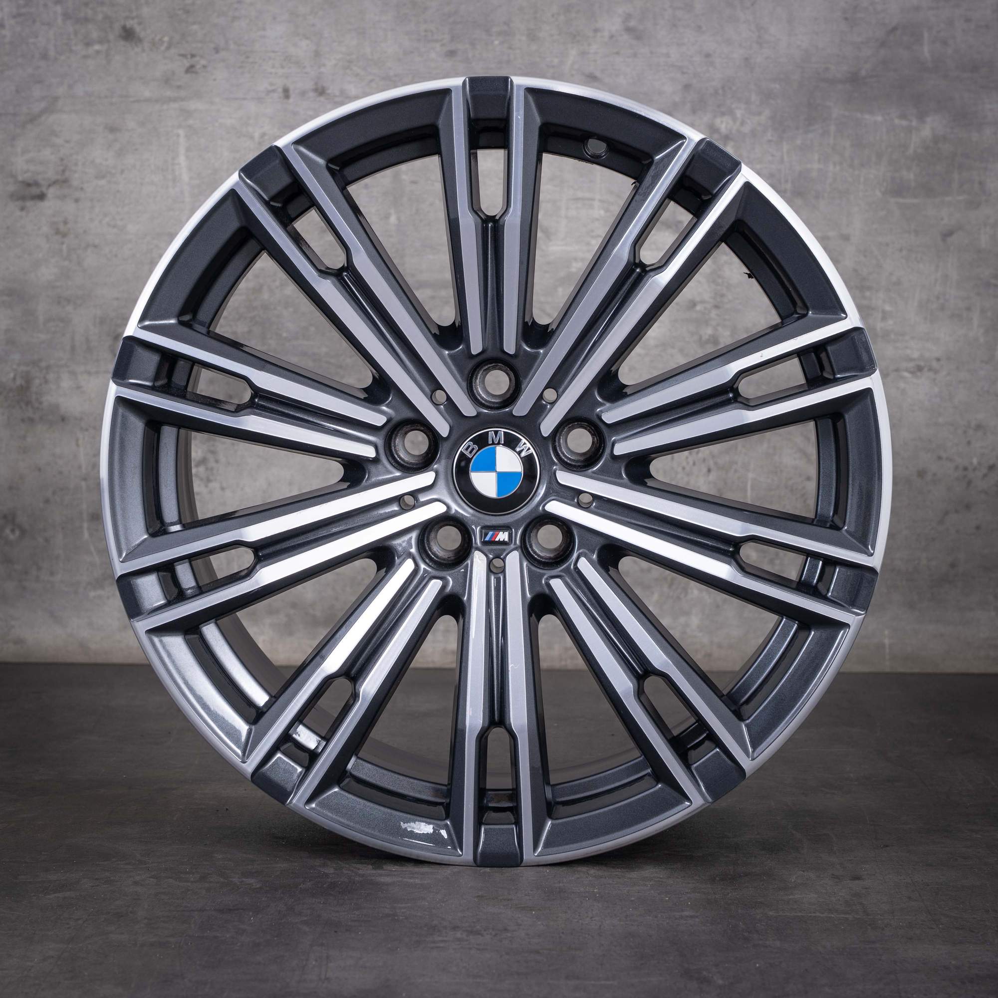 Original BMW 2er 3er 4er 18 Zoll G42 G20 G21 G22 G23 Felgen 790 M 8089890 8089891 midnight grey glanzgedreht